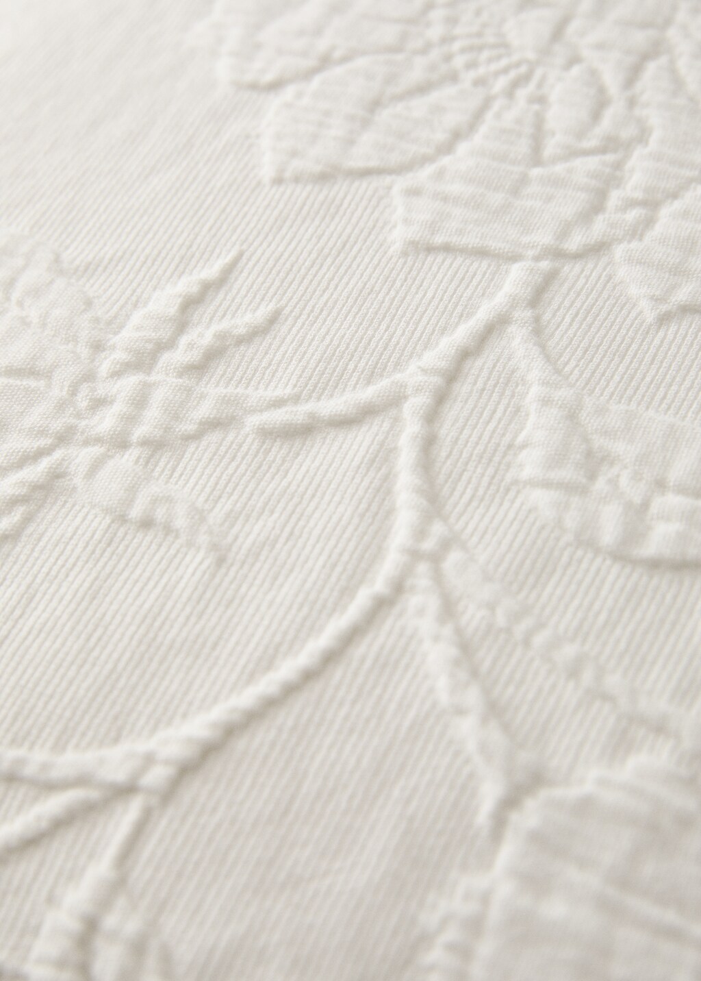 Jacquard cotton bed cushion cover with voile frill and lace trim 50x50 cm