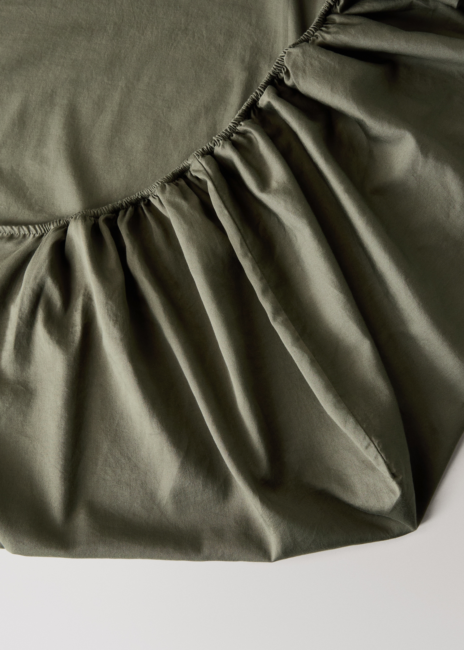 Washed cotton satin fitted sheet King bed - Details of the article 1