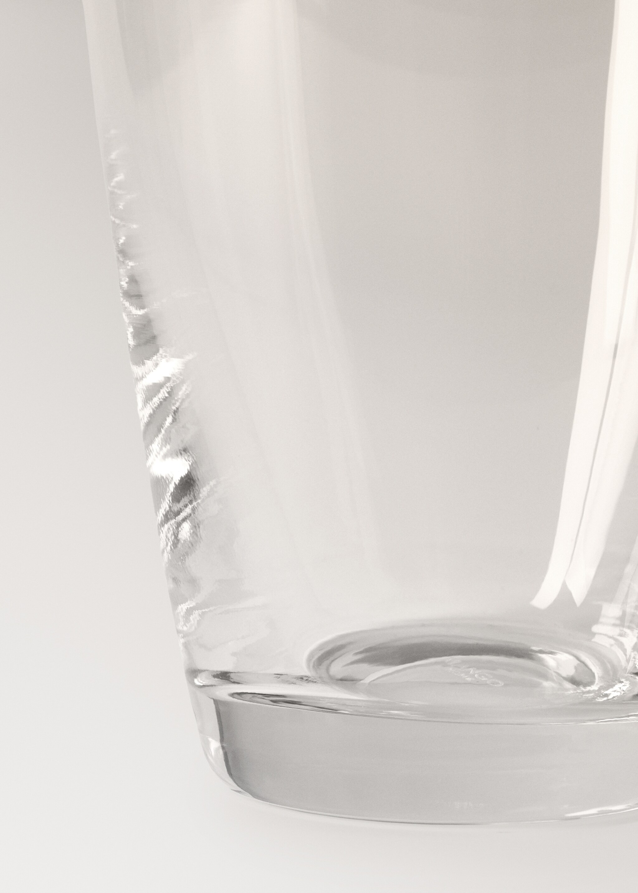 Crystalline vase - Details of the article 2, Ice Grey. Ref: 17081541-00.