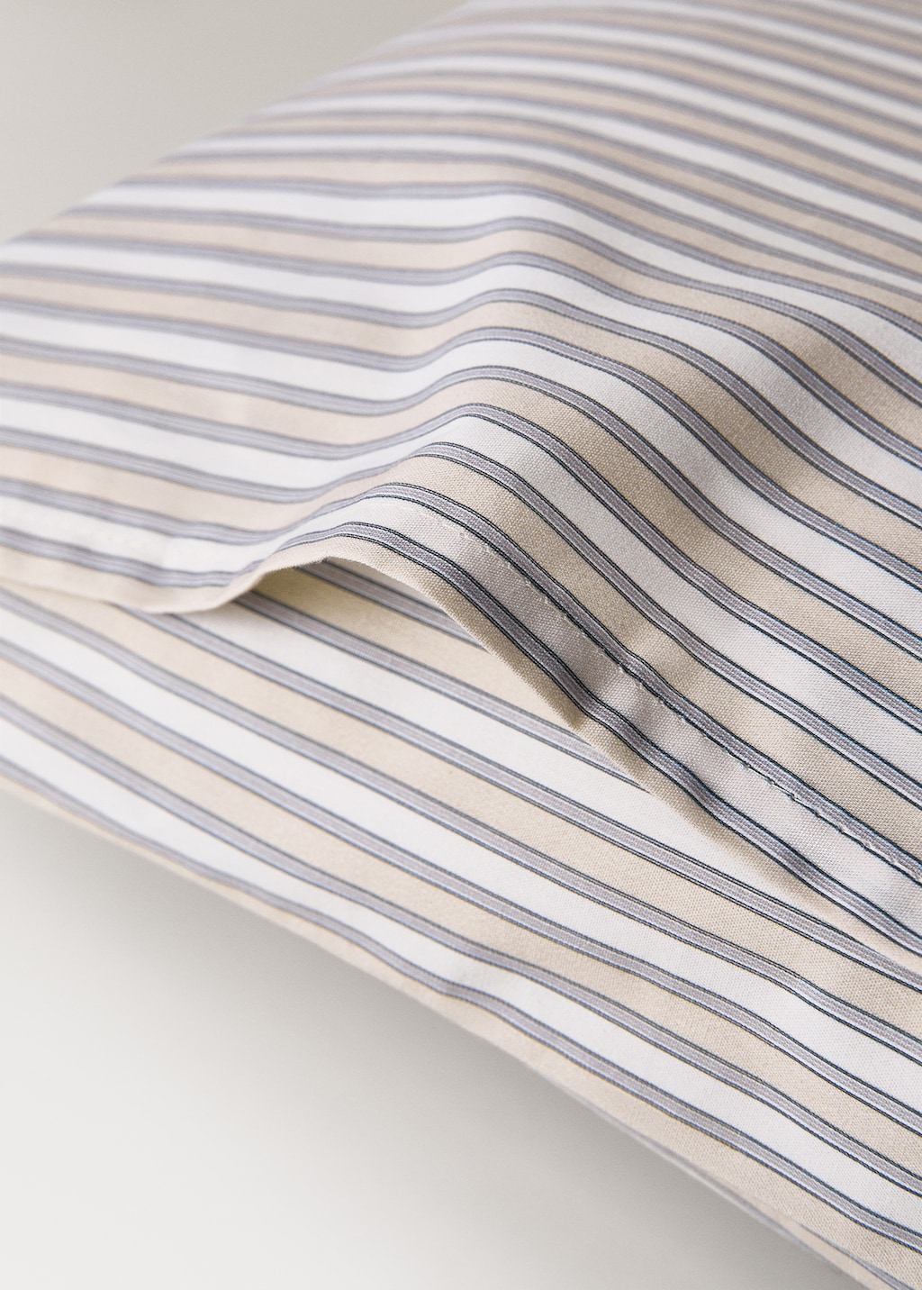 Percale cotton children's pillowcase with fine-striped print 30x50 cm