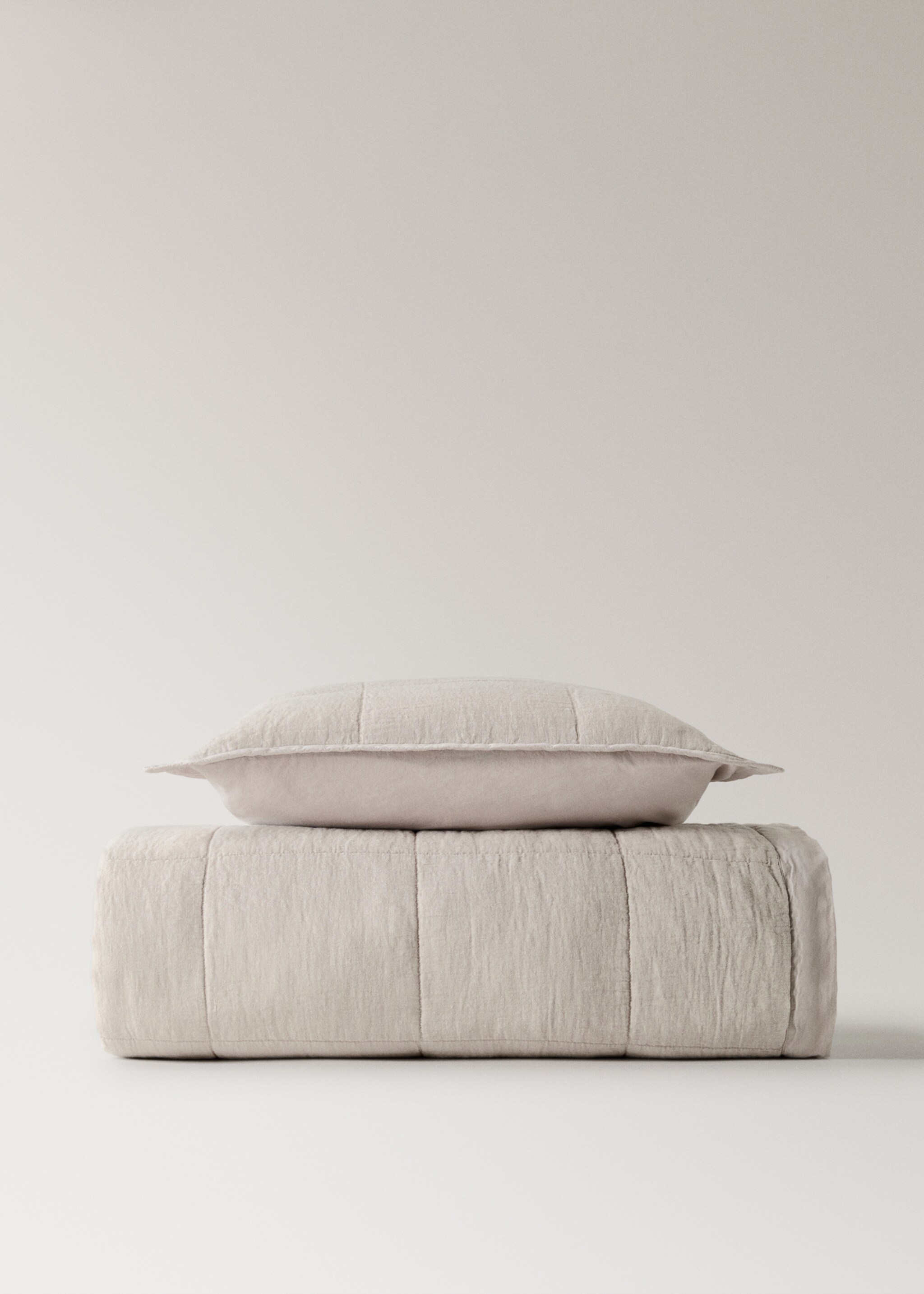 Täcke i tvättat linne med rutig design för 150/160cm säng - Detaljer om artikeln 3, Sand. Ref: 17081557-00.