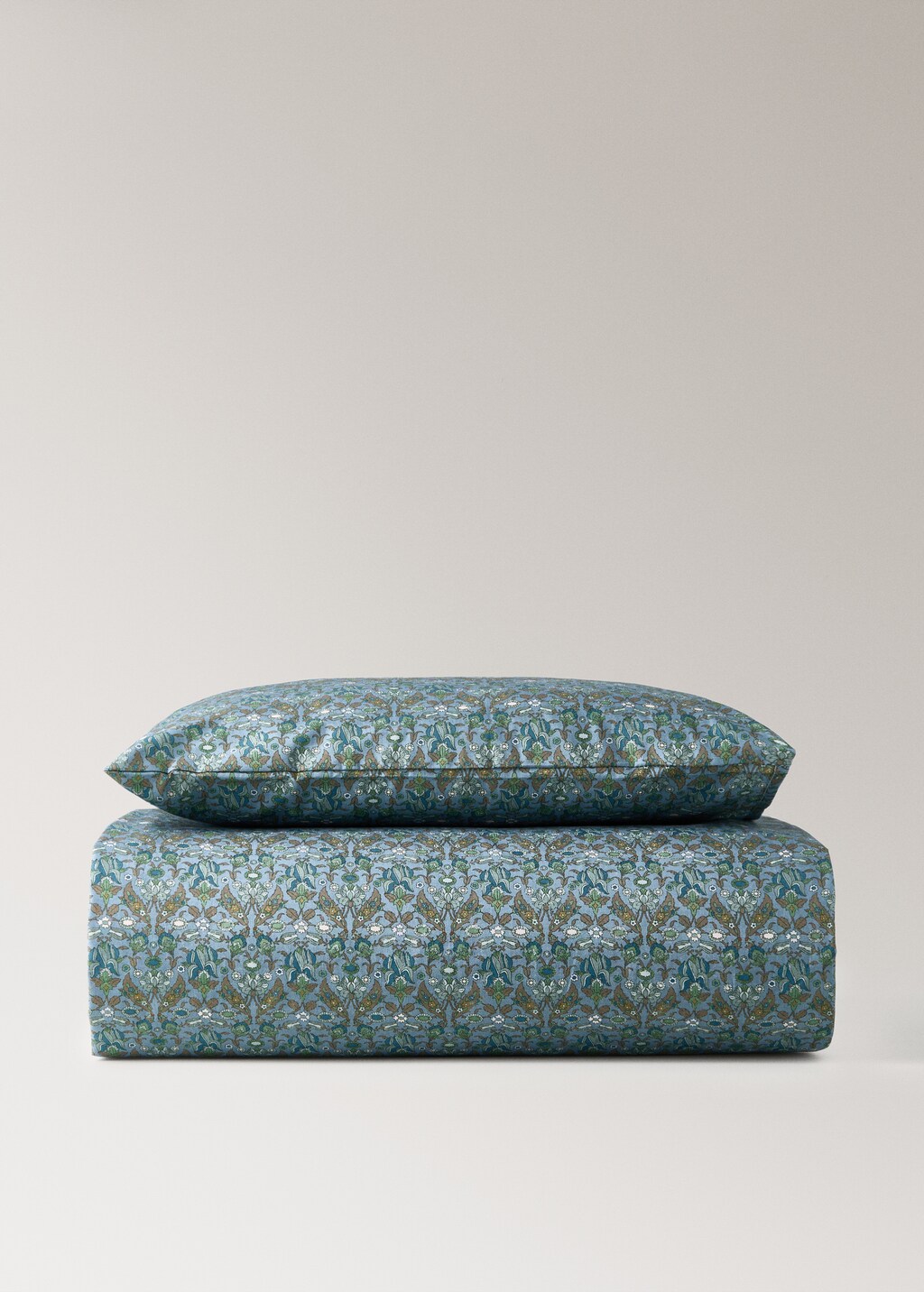 Percale cotton duvet cover with small floral print for crib