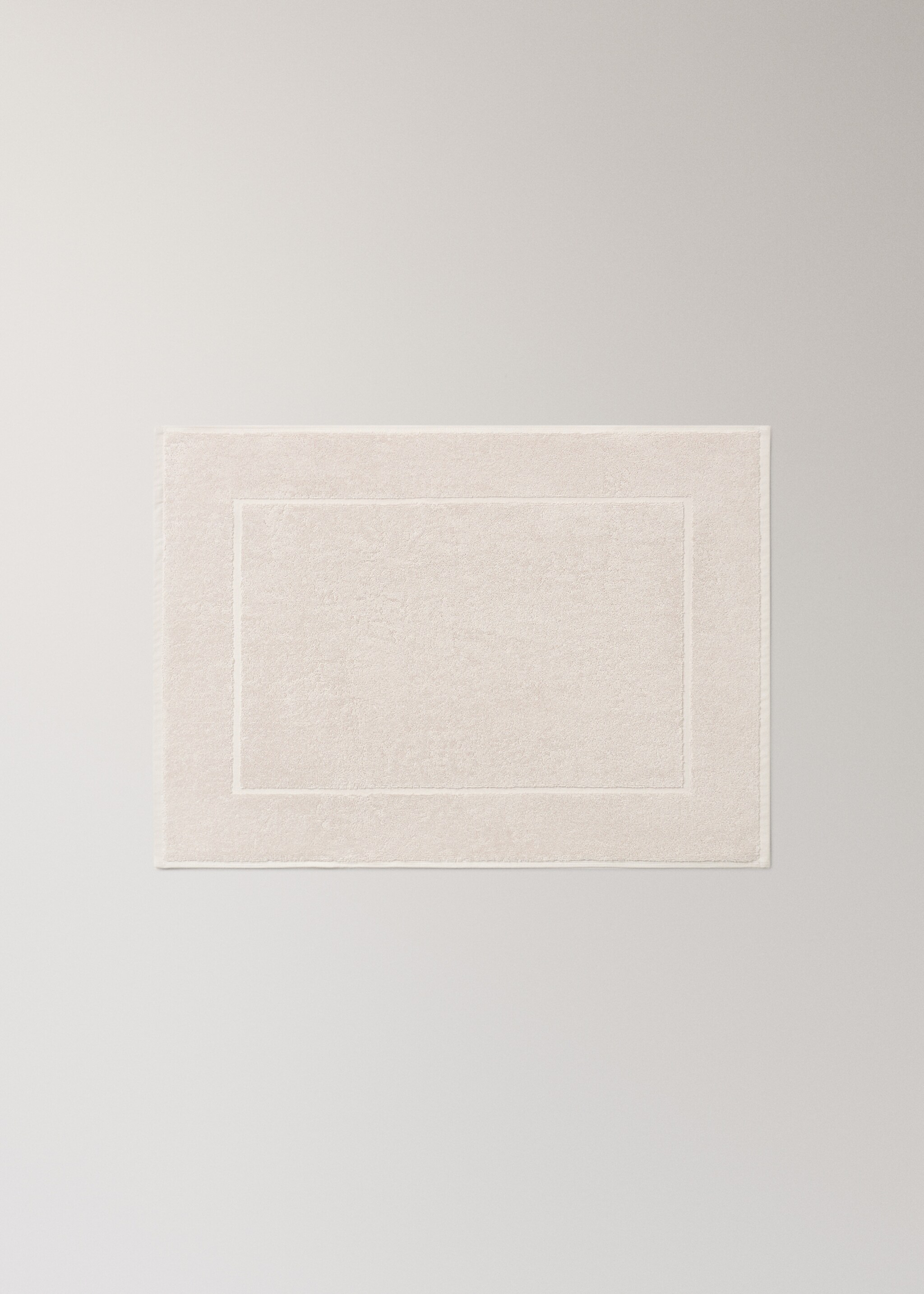 Cotton bath mat - Article without model, Sand. Ref: 17081563-00.