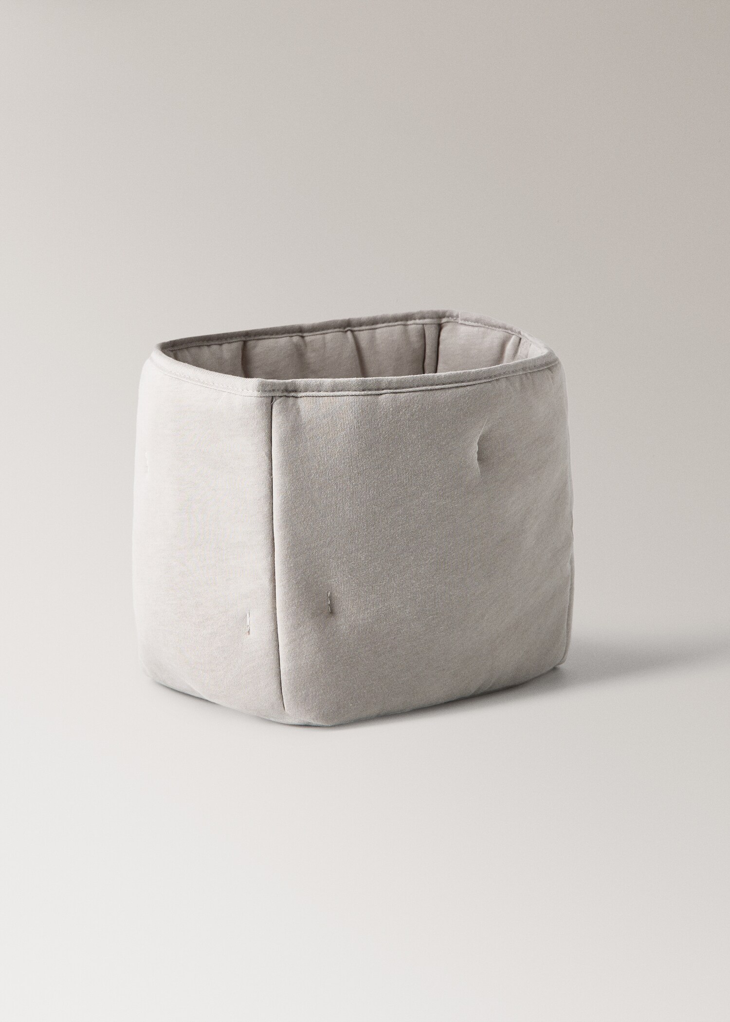 Small quilted cotton basket - Details of the article 1