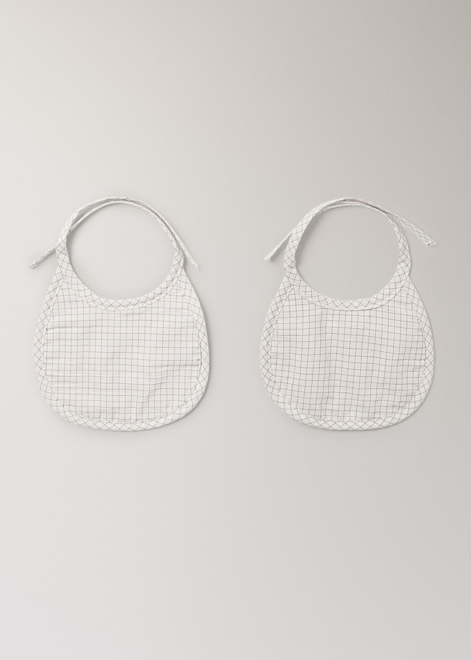 Lätzchen im Karodesign - Artikel ohne Model