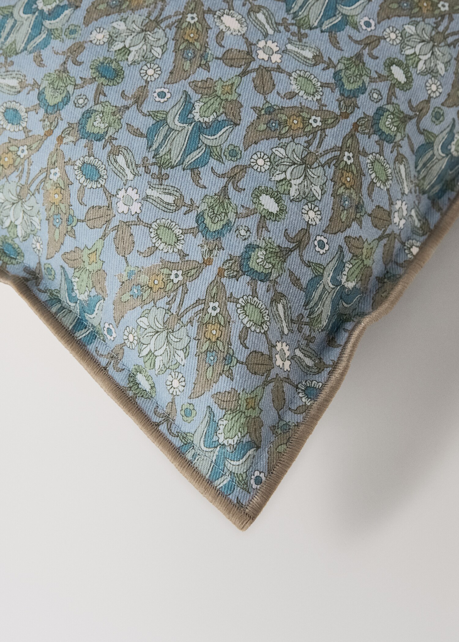 Children's cotton floral-print cushion cover 30x40 cm - Details of the article 1