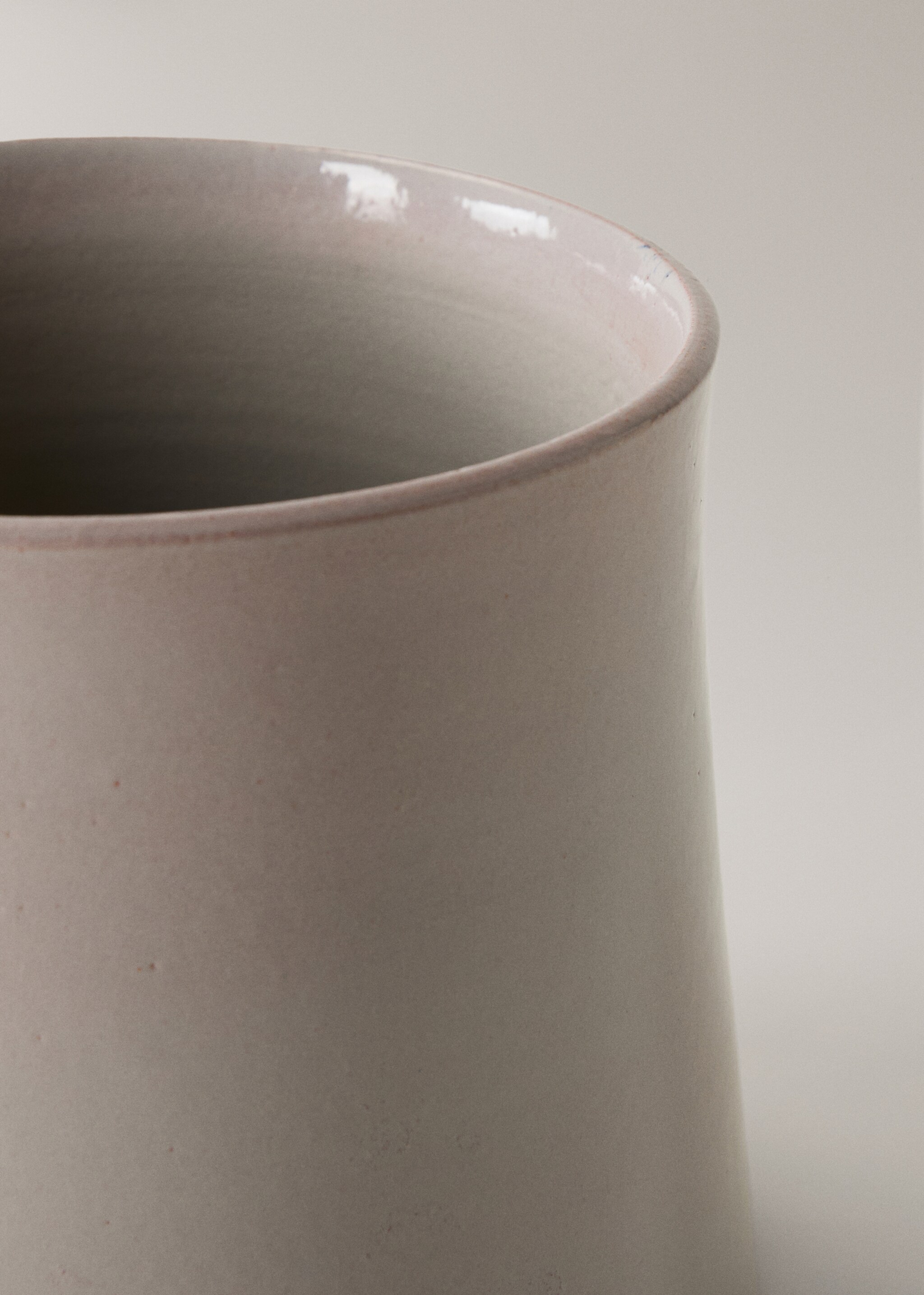Grand pot de fleur en terre cuite - Détail de l'article 1
