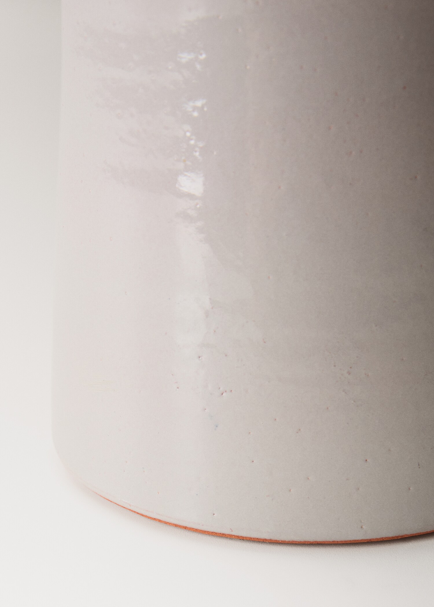 Large terracotta planter - Details of the article 2