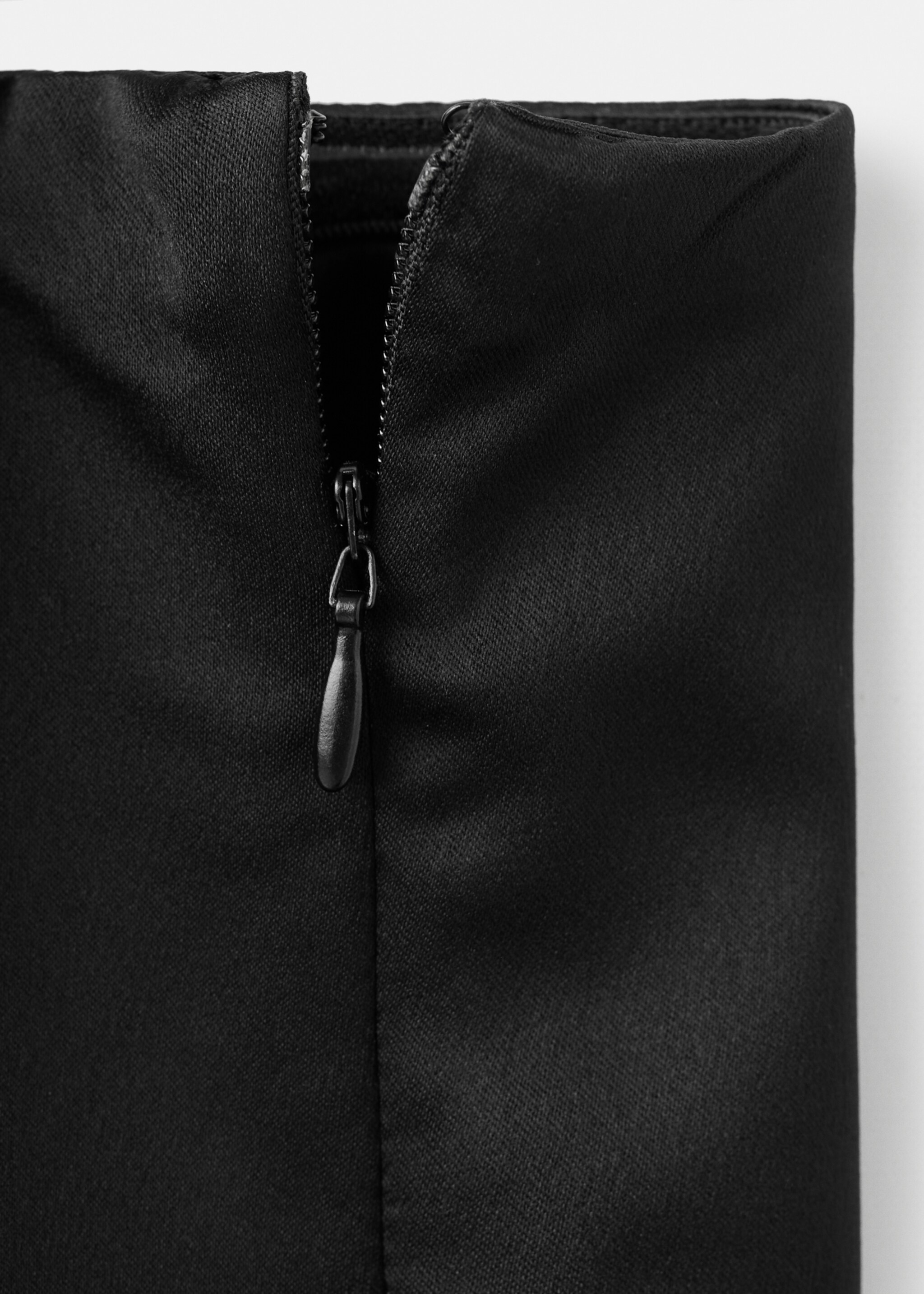 Midi-dress with waist tie - Details of the article 8, Black. Ref: 17081587-00.