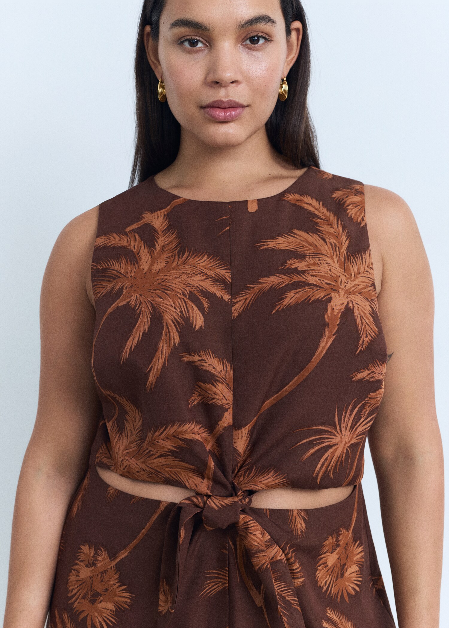 Lyocell jumpsuit cut out knot detail - Detail van het artikel 4