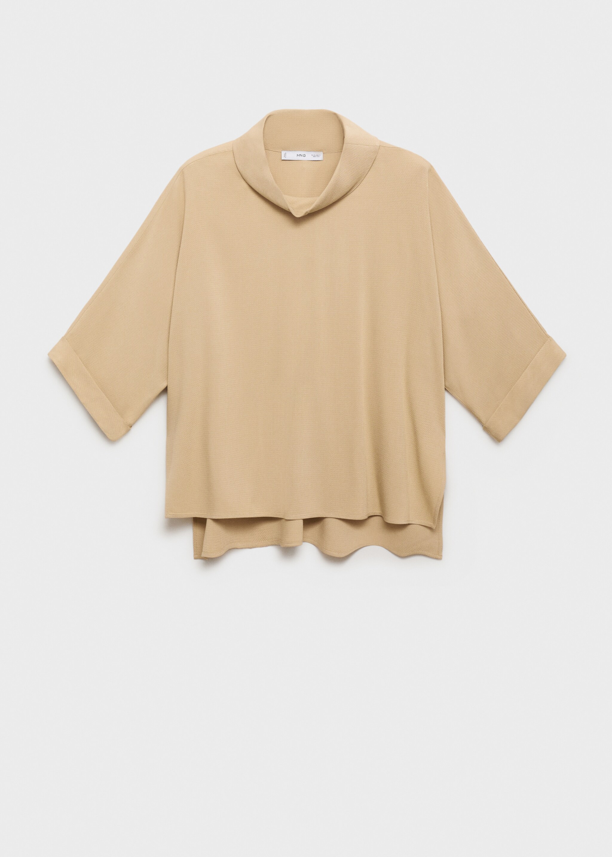 Oversized flowing blouse - Article without model