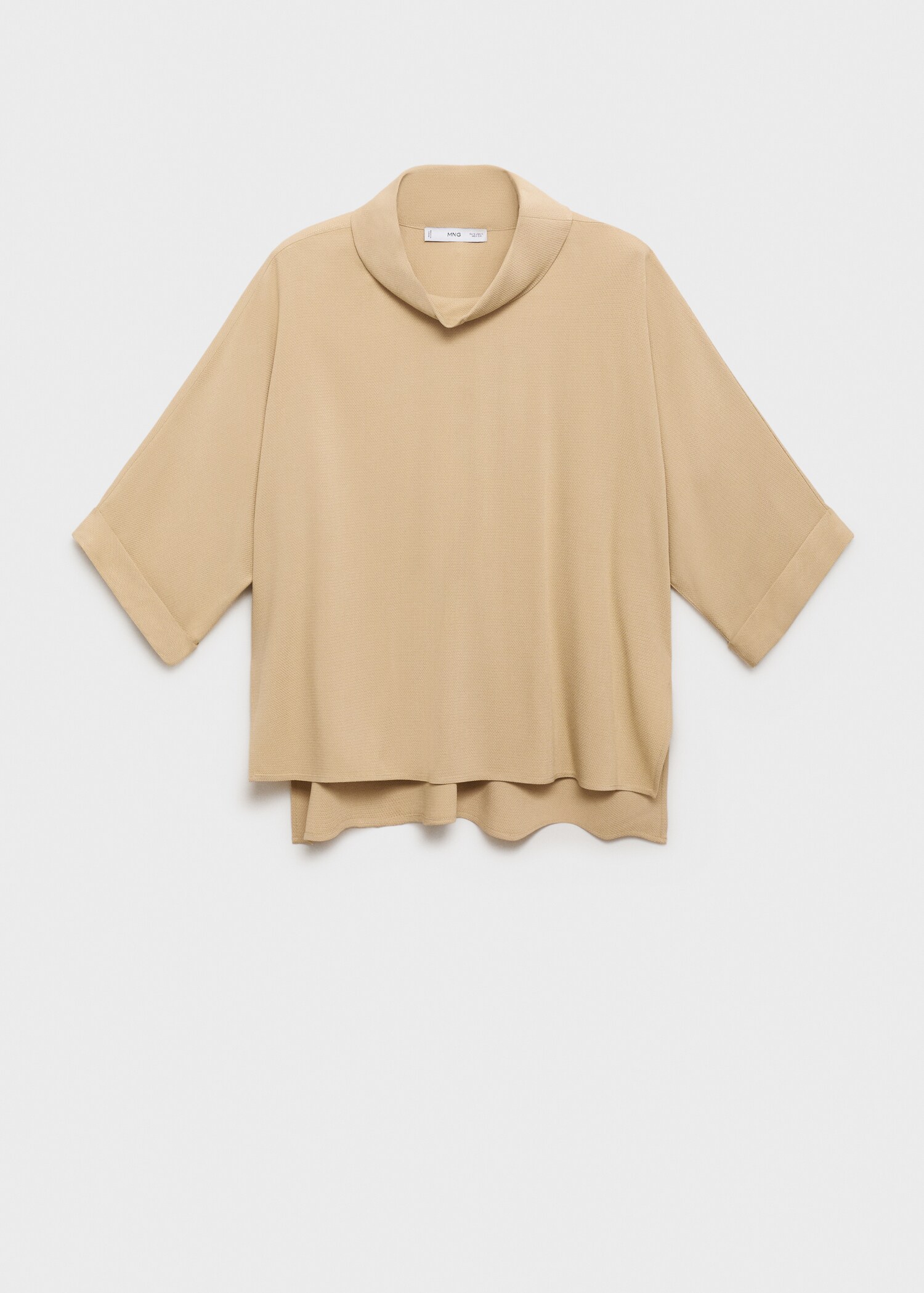 Oversized flowing blouse - Article without model