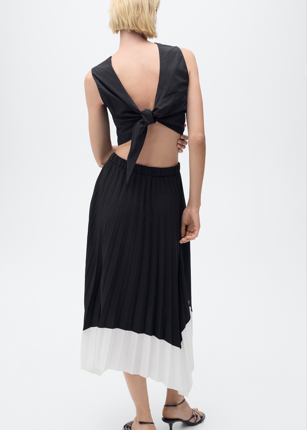 Mango Pleated asymmetric skirt