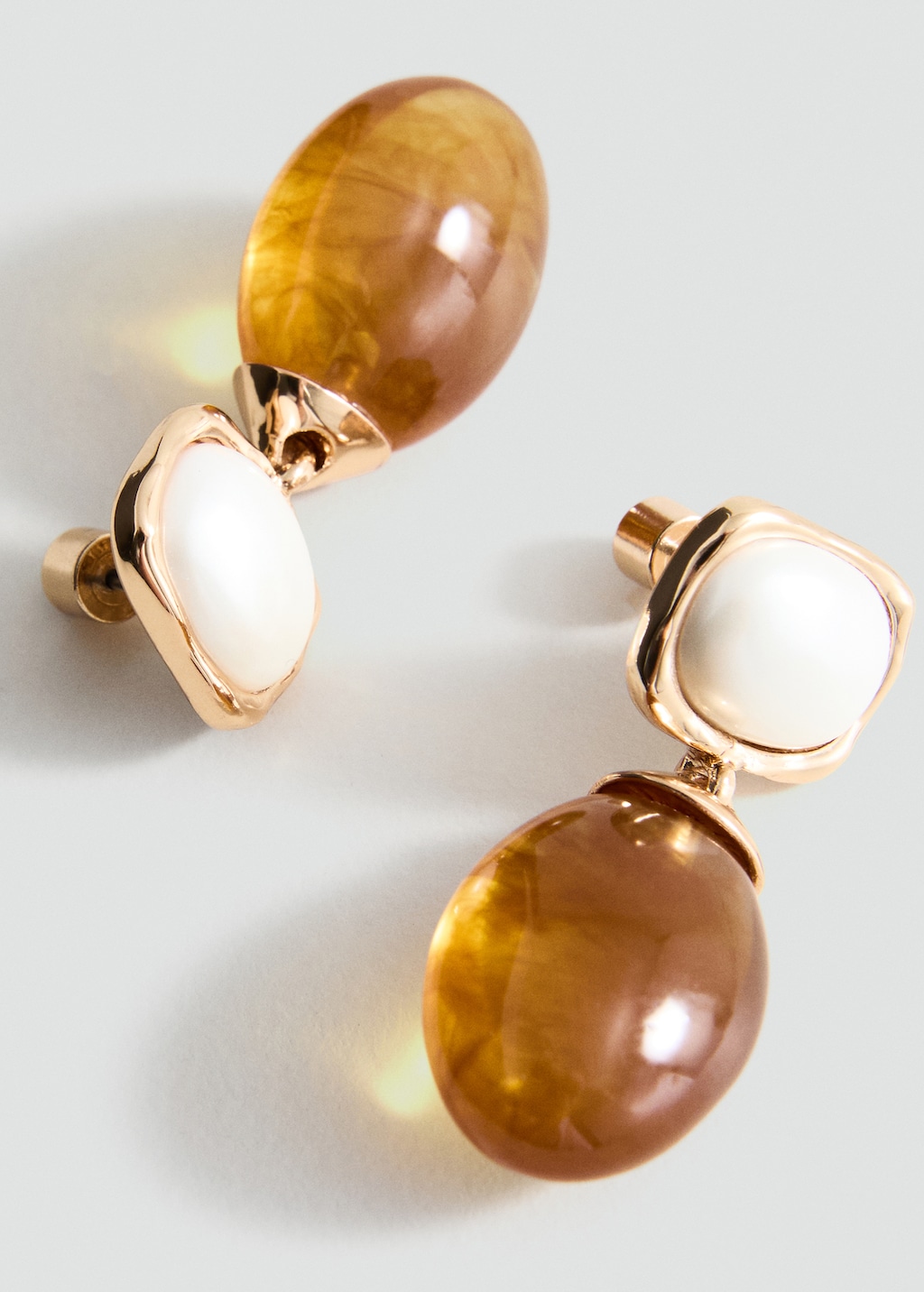 Resin pendant earrings