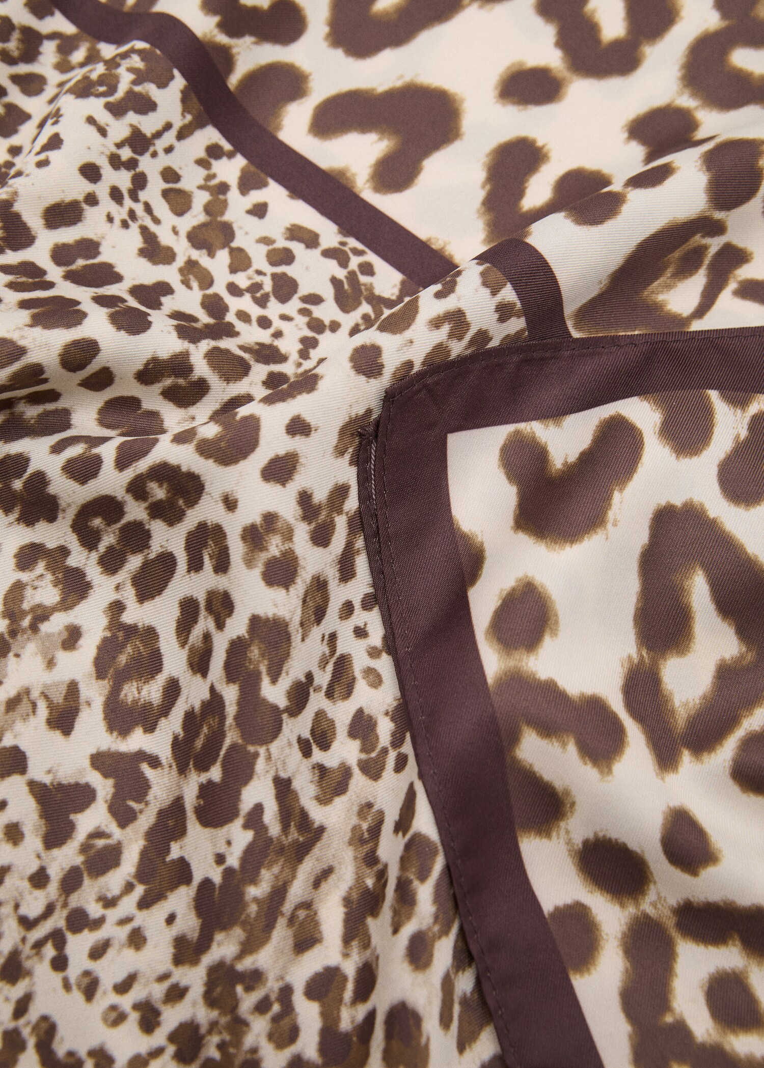 Animal-print satin scarf - Medium plane