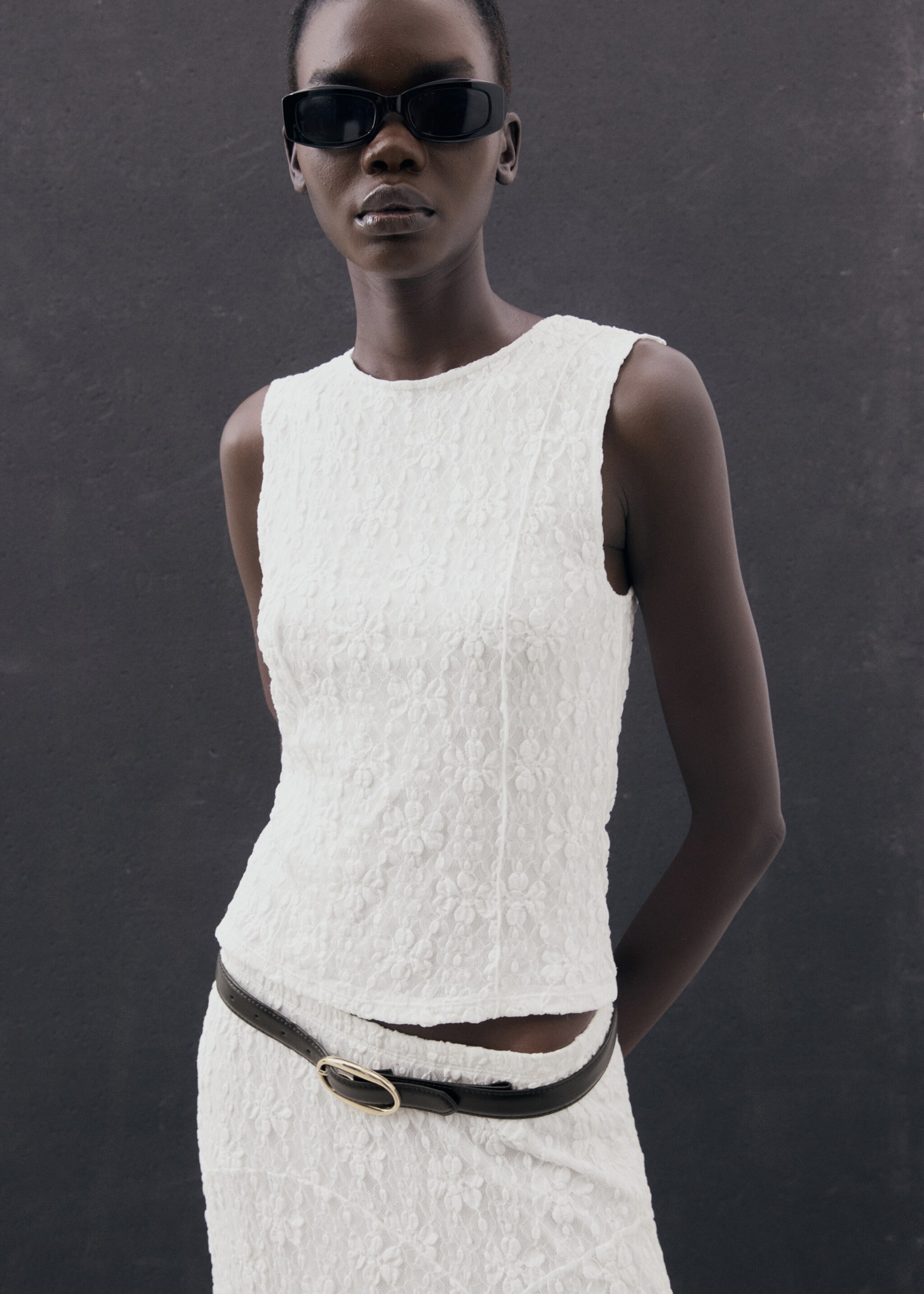 Lace midi skirt - Details of the article 1