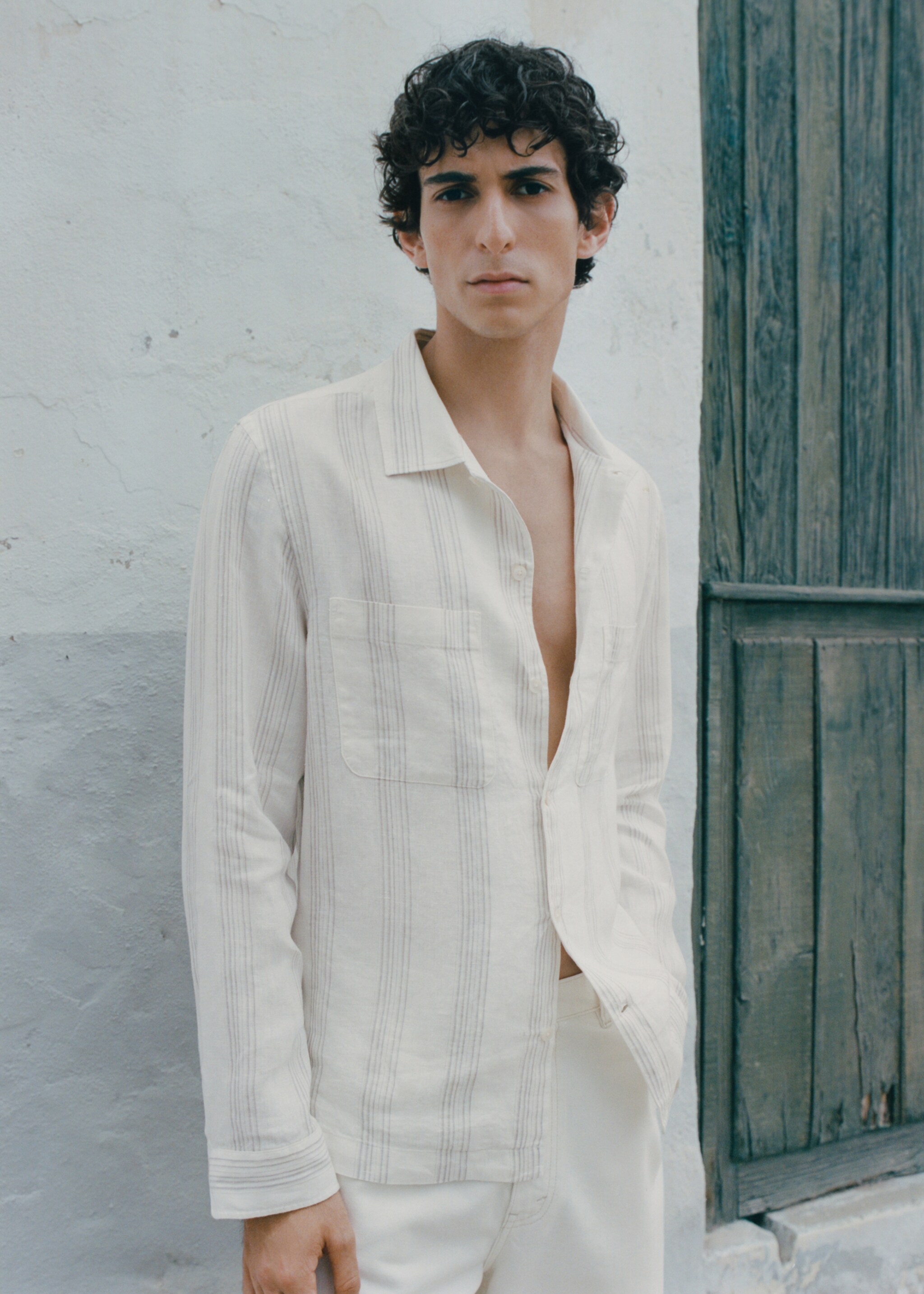 Striped linen overshirt - Details of the article 3