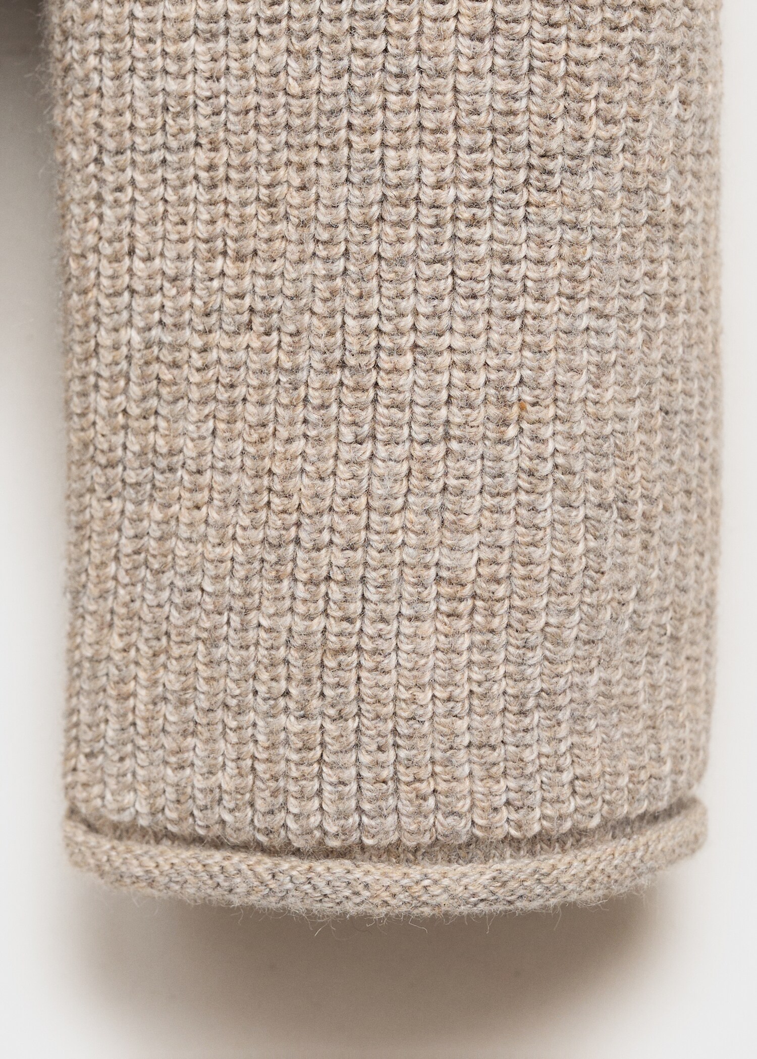 Knit cardigan - Details of the article 0