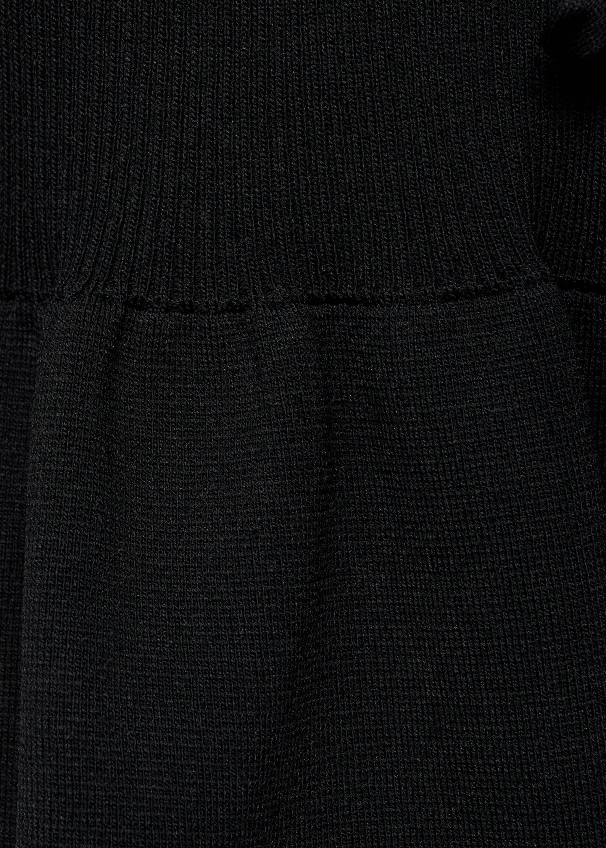 Knitted cardigan with ties - Details of the article 0