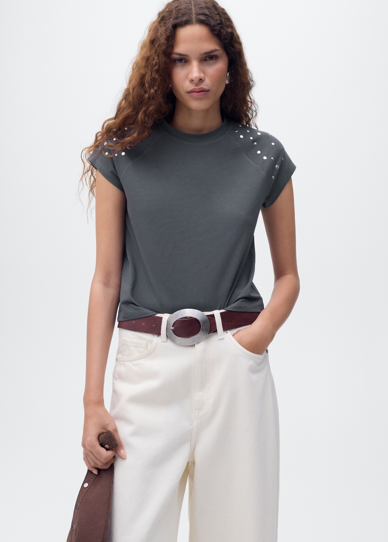 T-shirt tachi - Plan moyen
