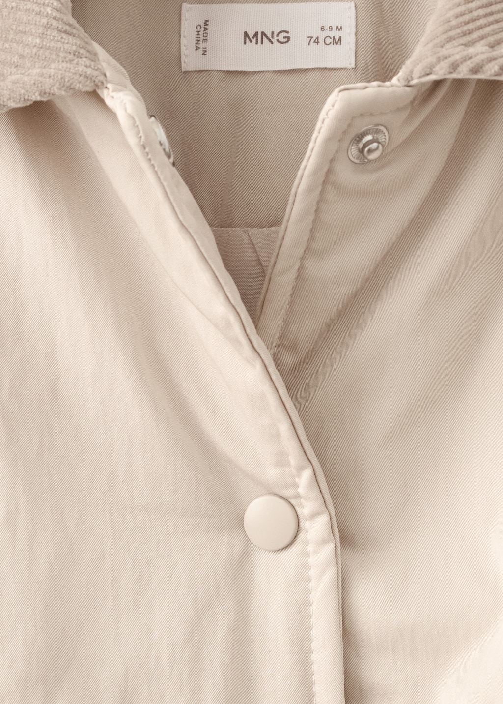 Quilted anorak with contrasting collar