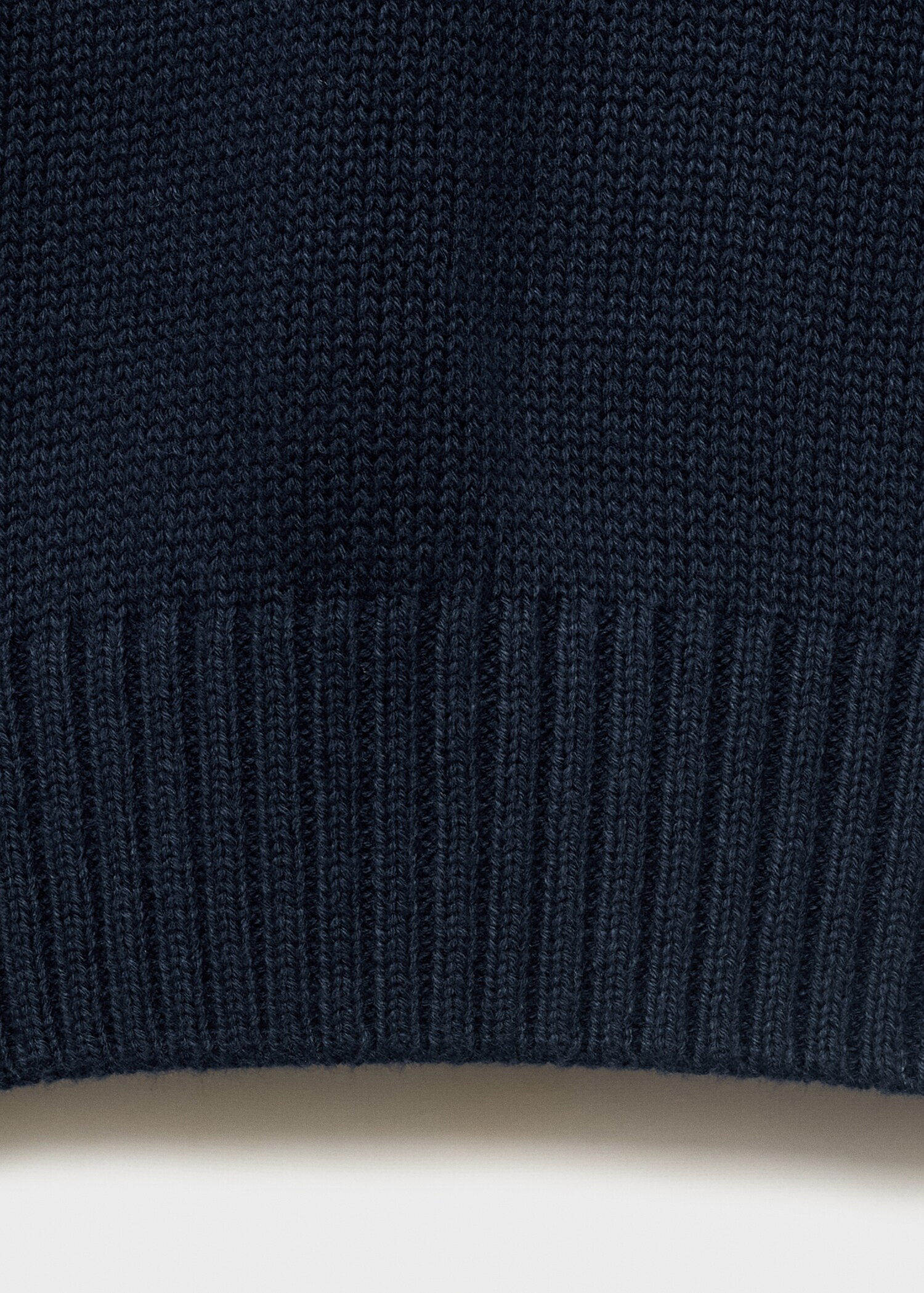 Knitted sweater with cut-out - Details of the article 8