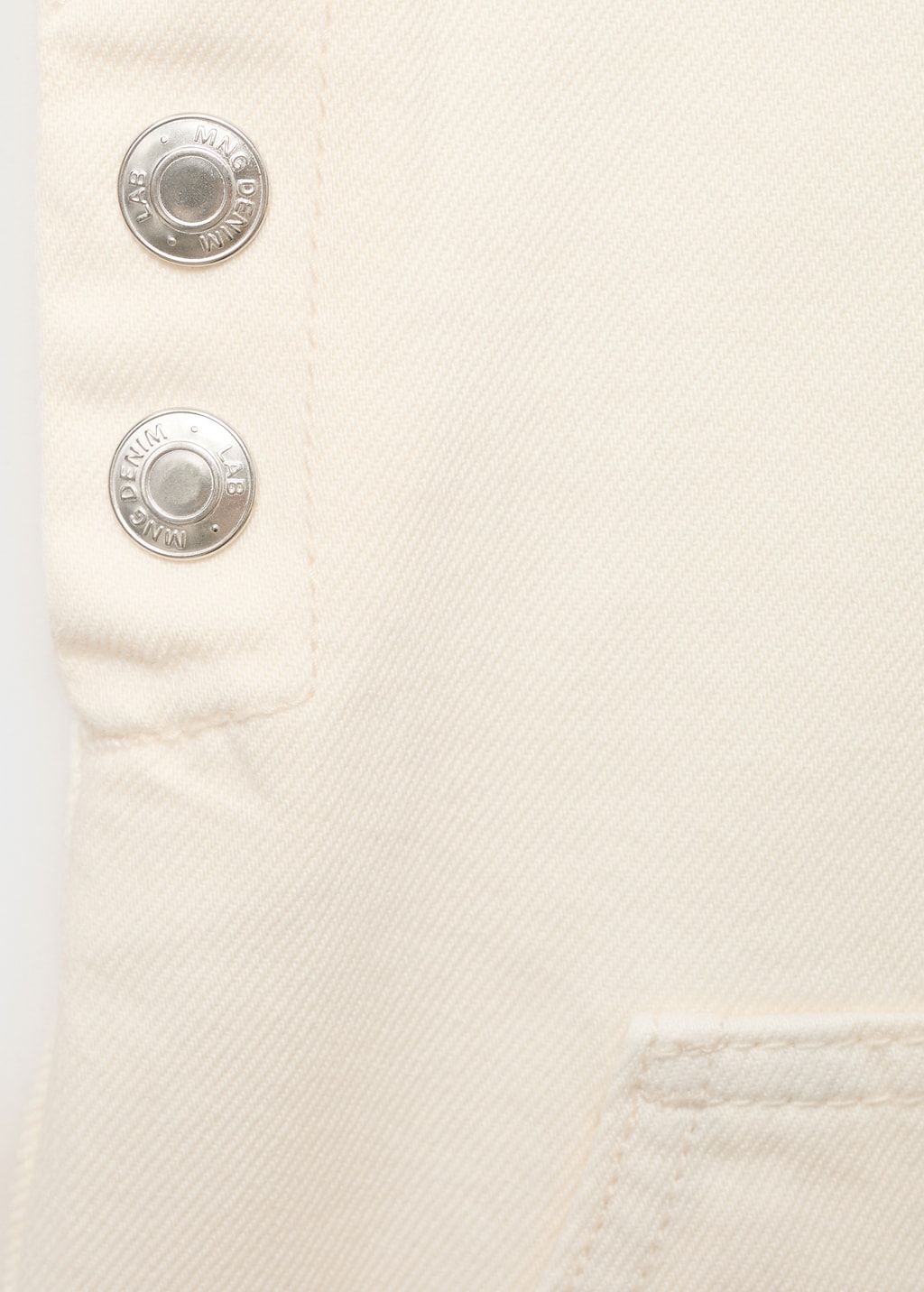 Short denim pinafore