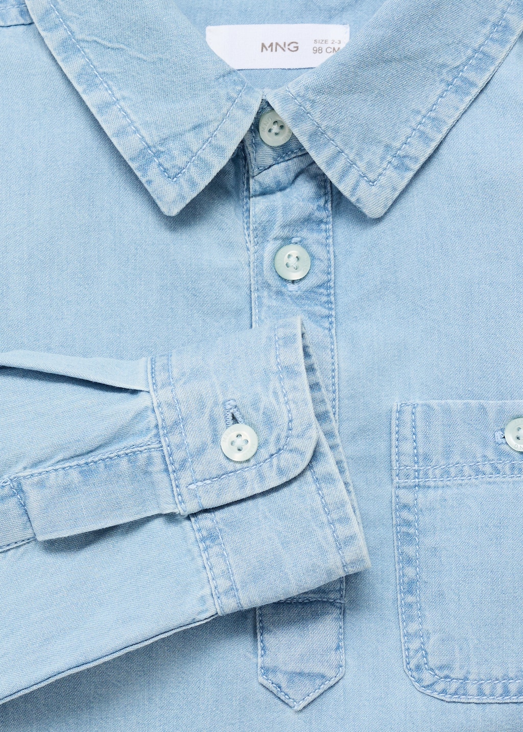 Pocket denim shirt