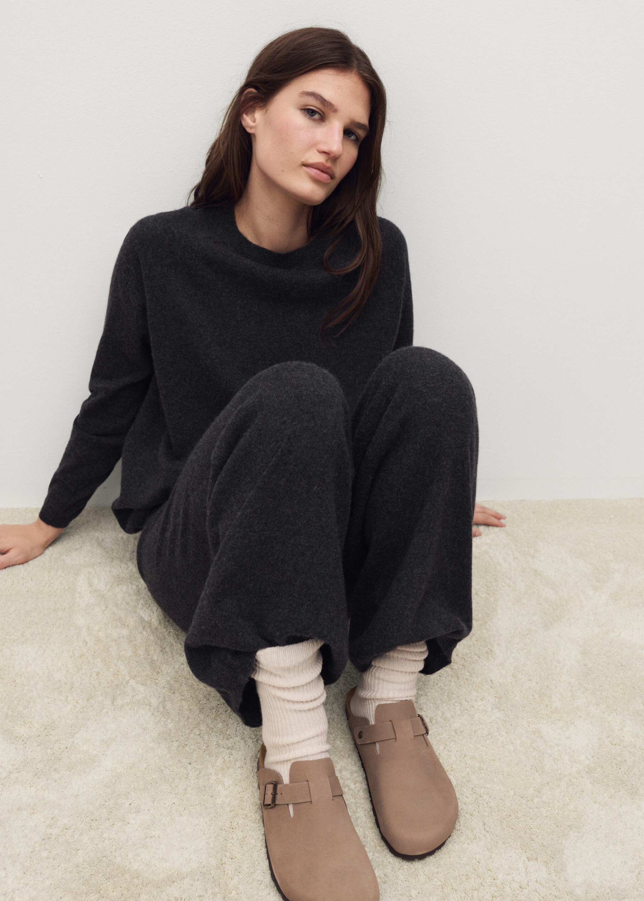 Cashmere trousers - Details of the article 2