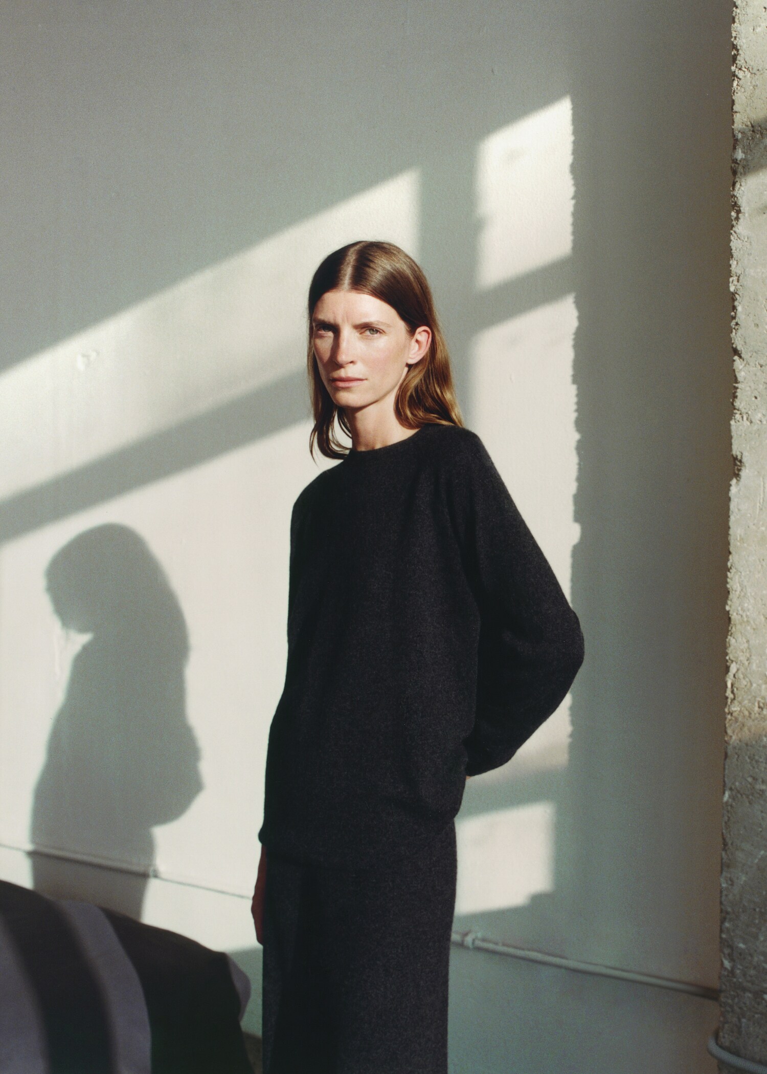 100% cashmere trousers - Details of the article 7
