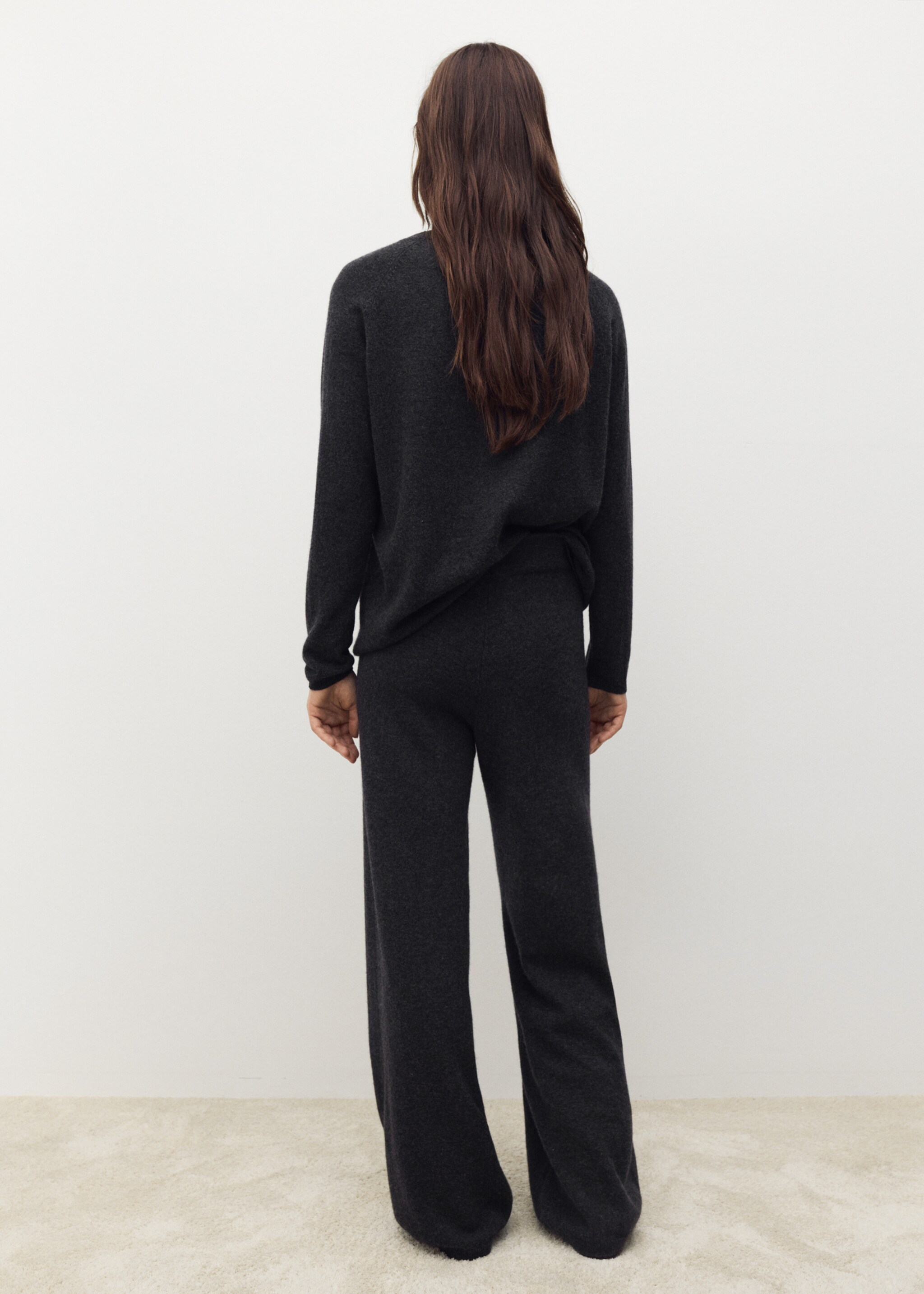 Cashmere trousers - Reverse of the article