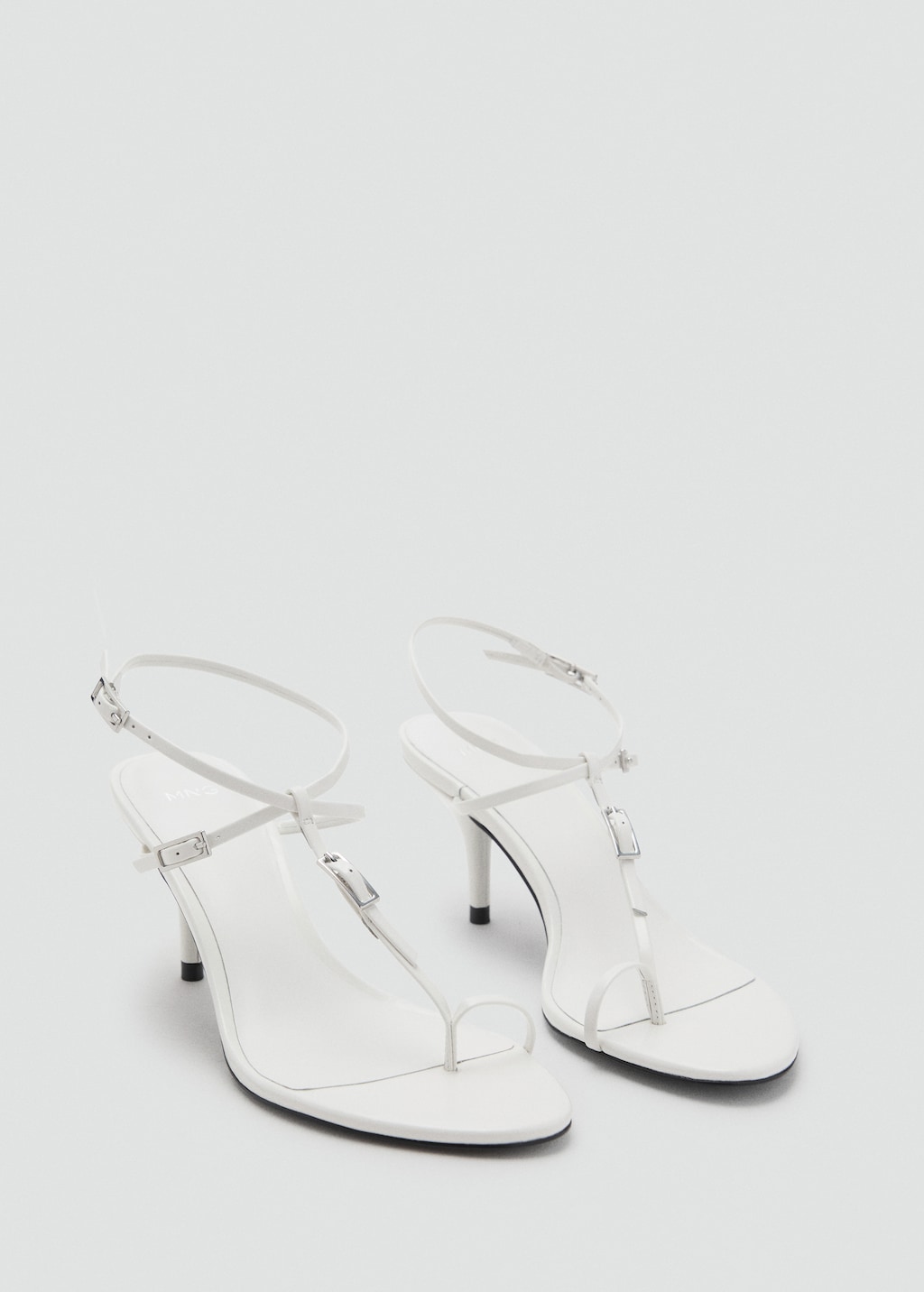 Leather heeled sandals with buckles