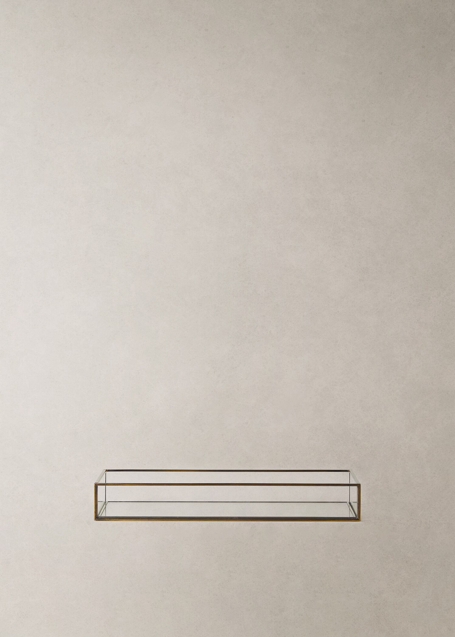 Medium glass embossed decorative tray - Details of the article 7