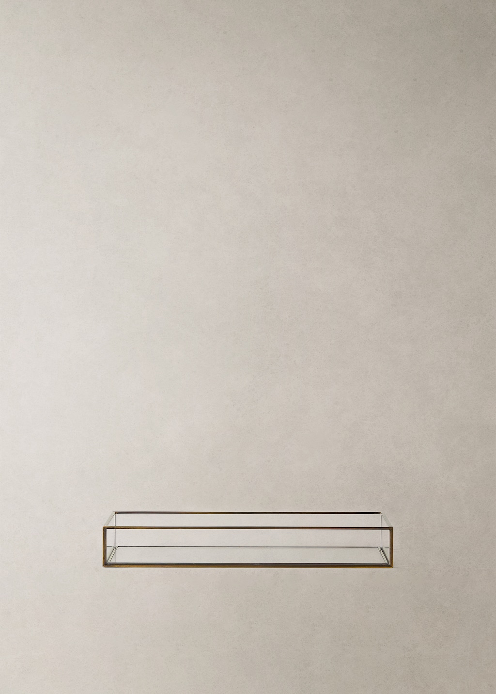 Medium glass embossed decorative tray