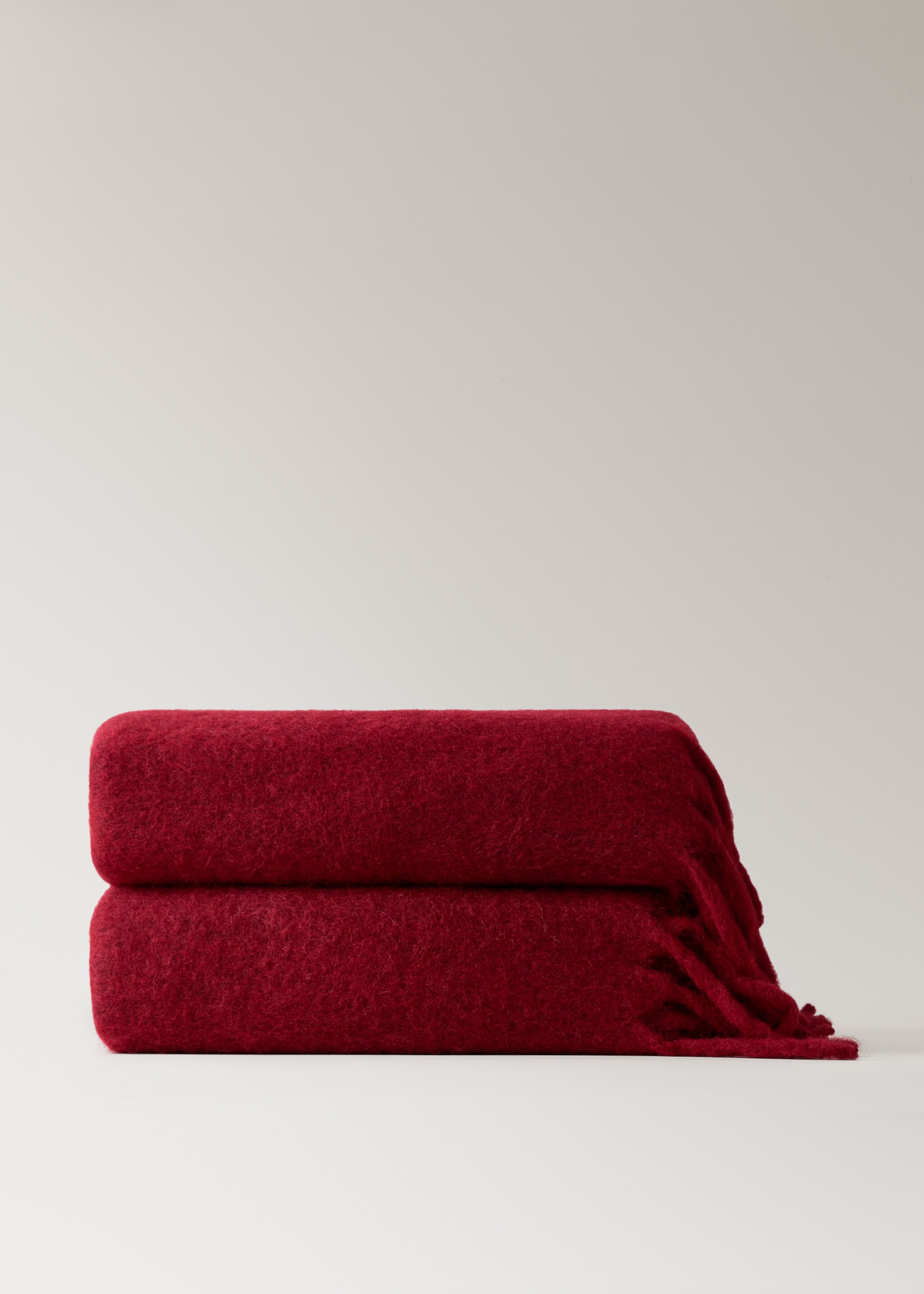 Carded wool blend melange throw - Article without model, Red. Ref: 17083316-00.