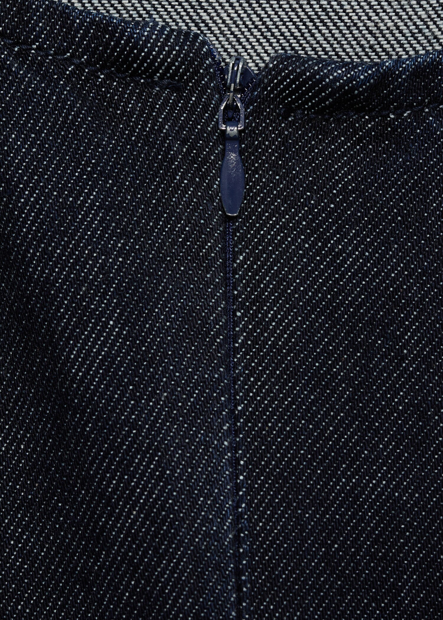 Short denim dress - Details of the article 0