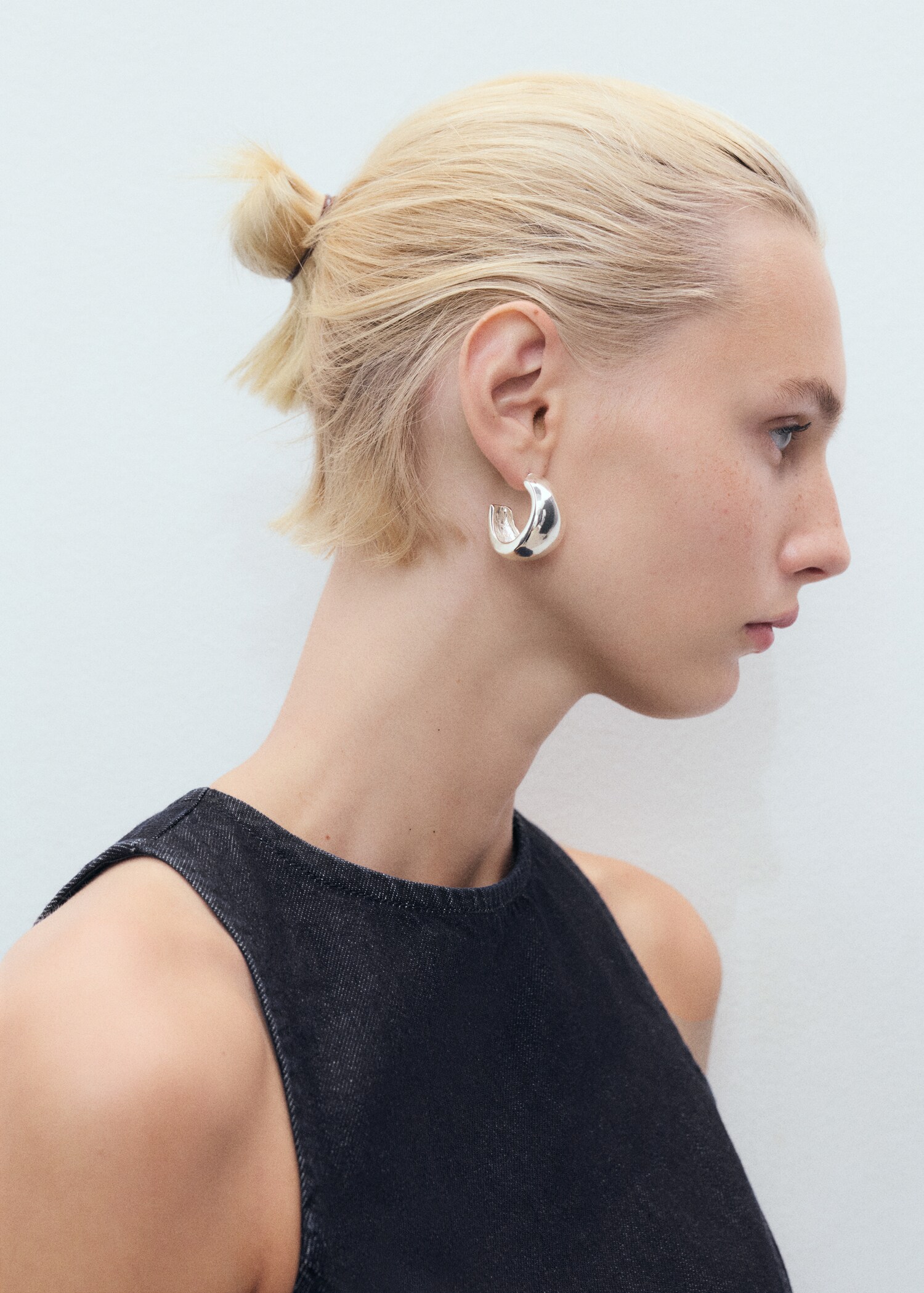 Short denim dress - Details of the article 1