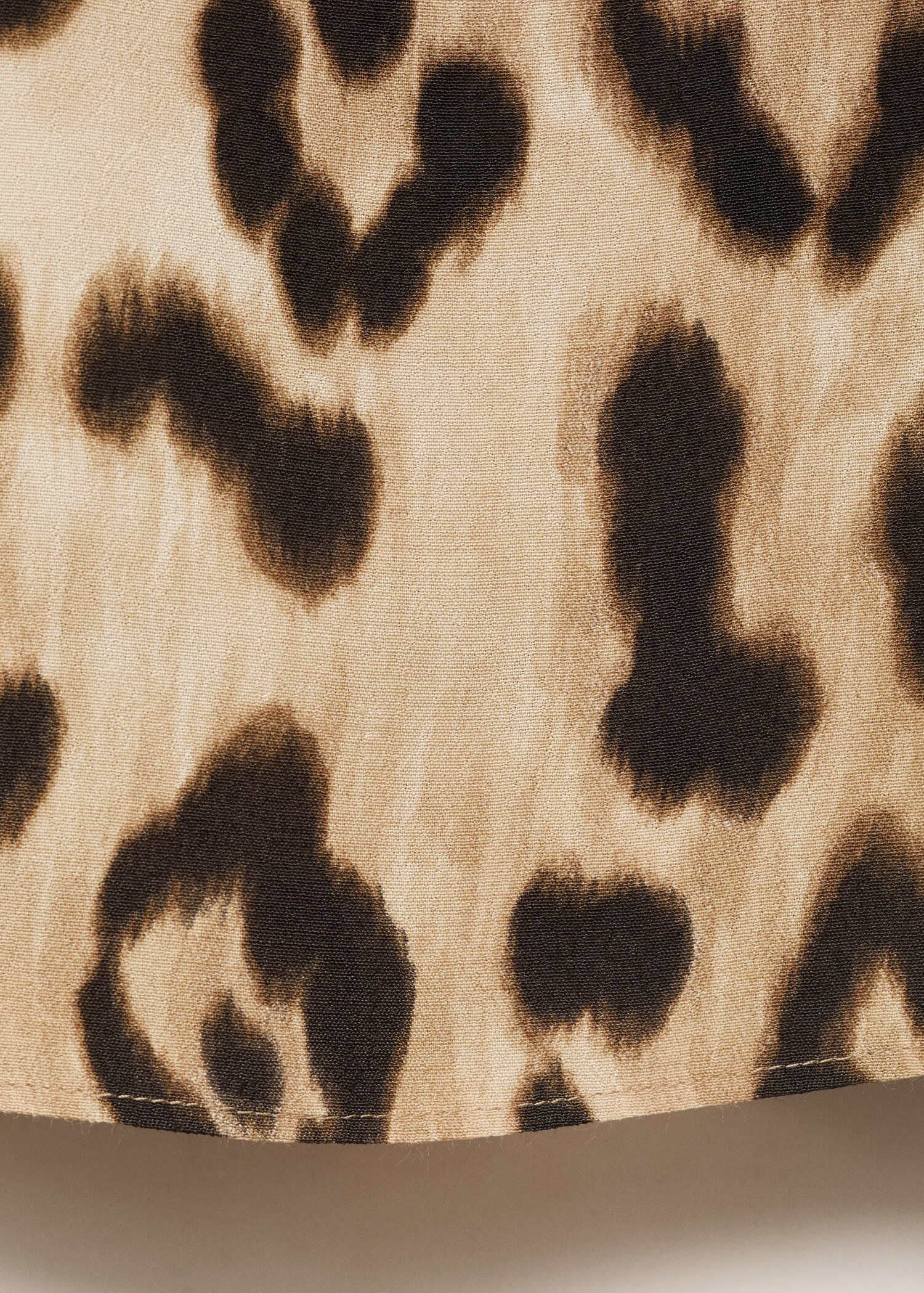 Top fluido animal print - Detalle del artículo 7