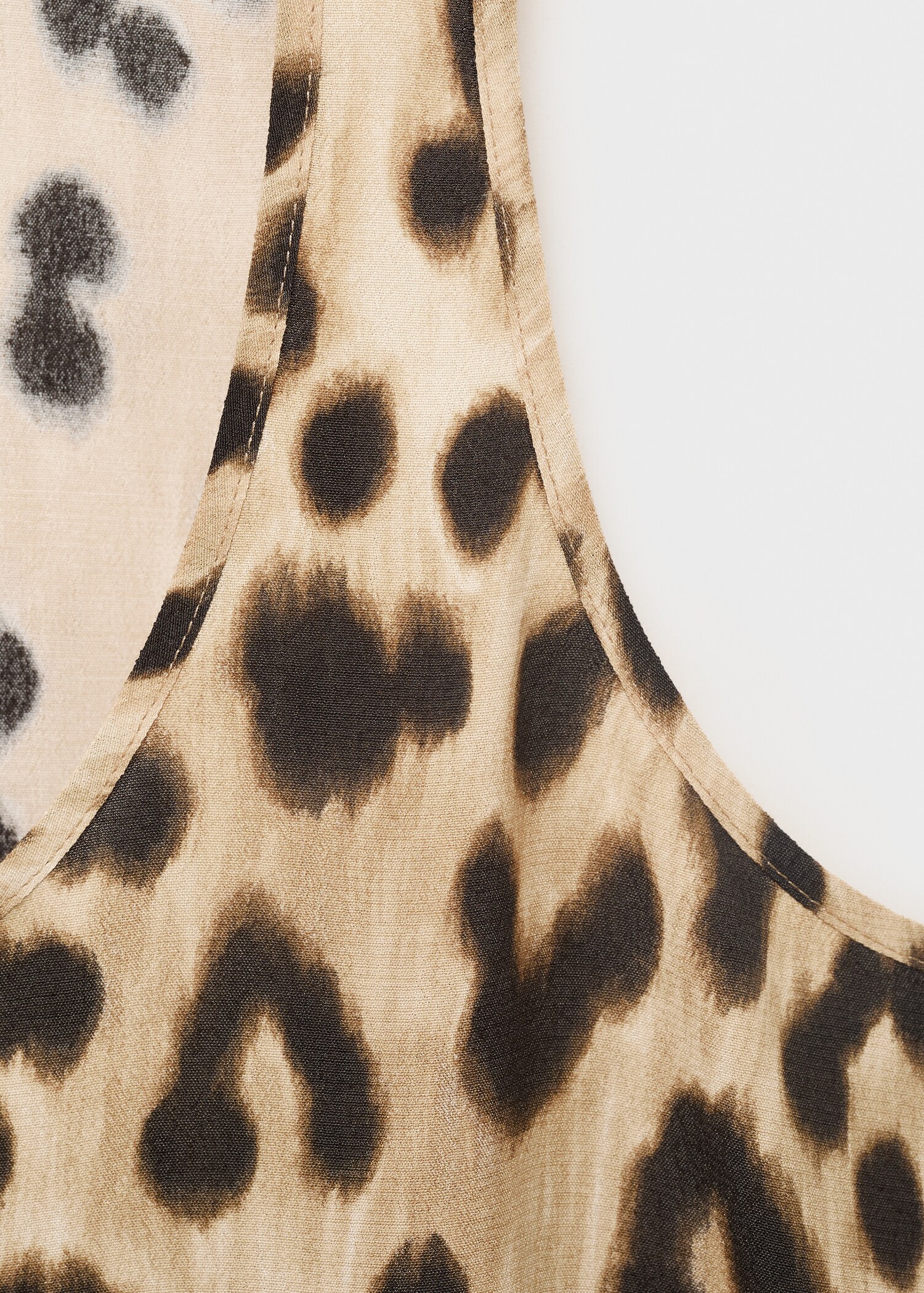 Top fluido animal print - Detalle del artículo 8