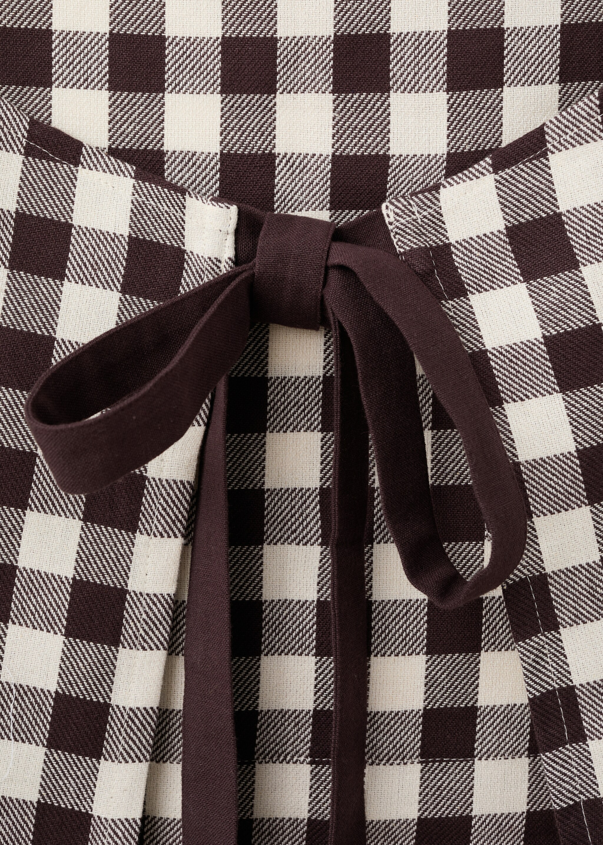 Gingham cotton apron - Details of the article 3, Grey. Ref: 17083328-00.