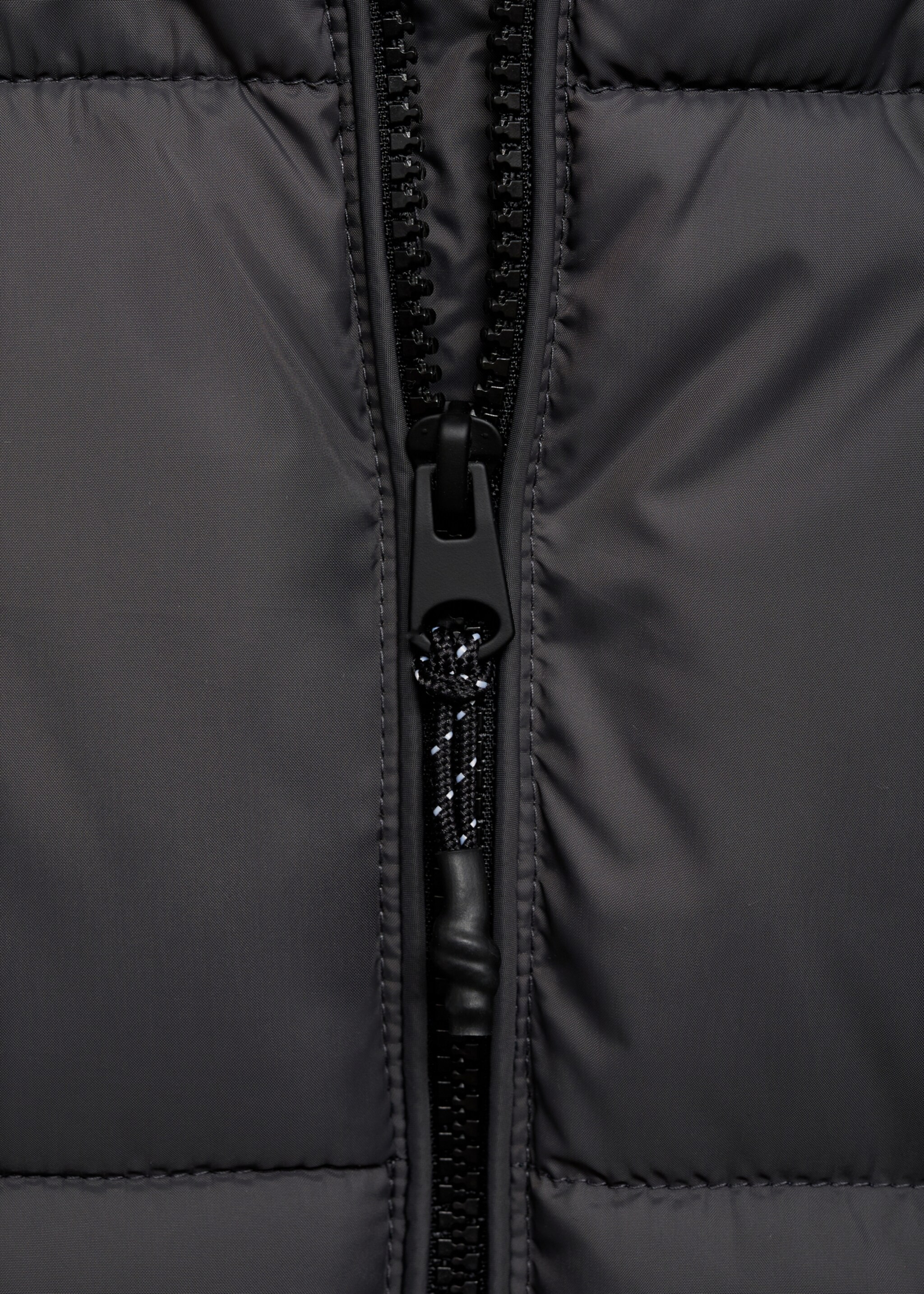 Hooded liner quilted coat - Details of the article 0