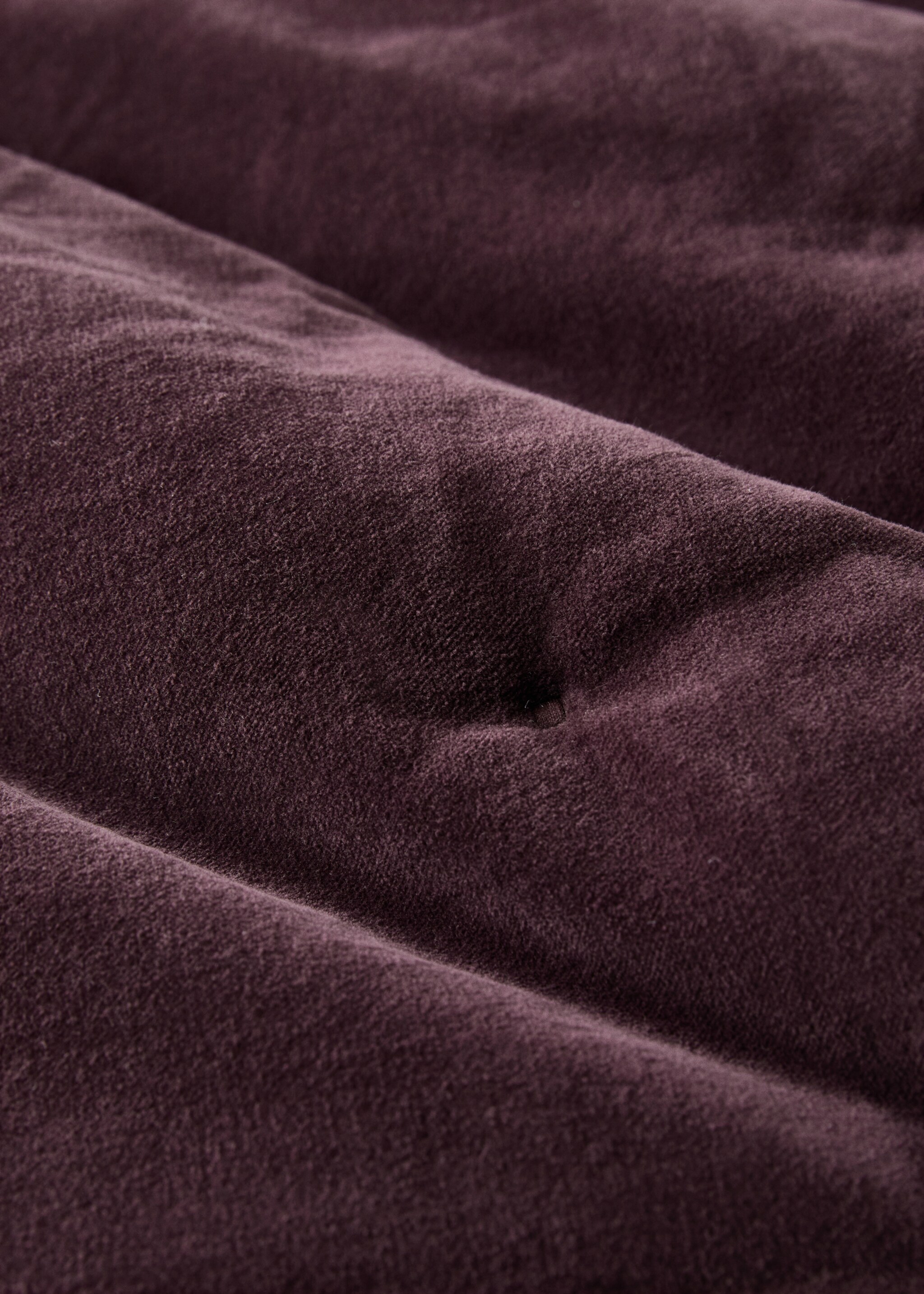 Cotton velvet bedspread for end of bed 85x200 cm - Details of the article 1, Dark Red. Ref: 17083807-00.