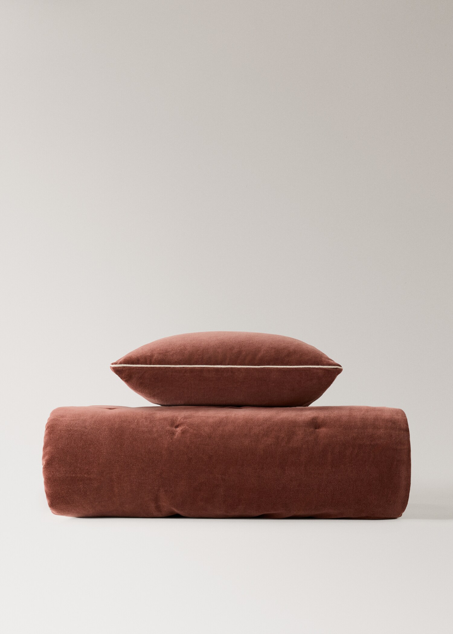 Cotton velvet bedspread for end of bed 85x200 cm - Details of the article 3