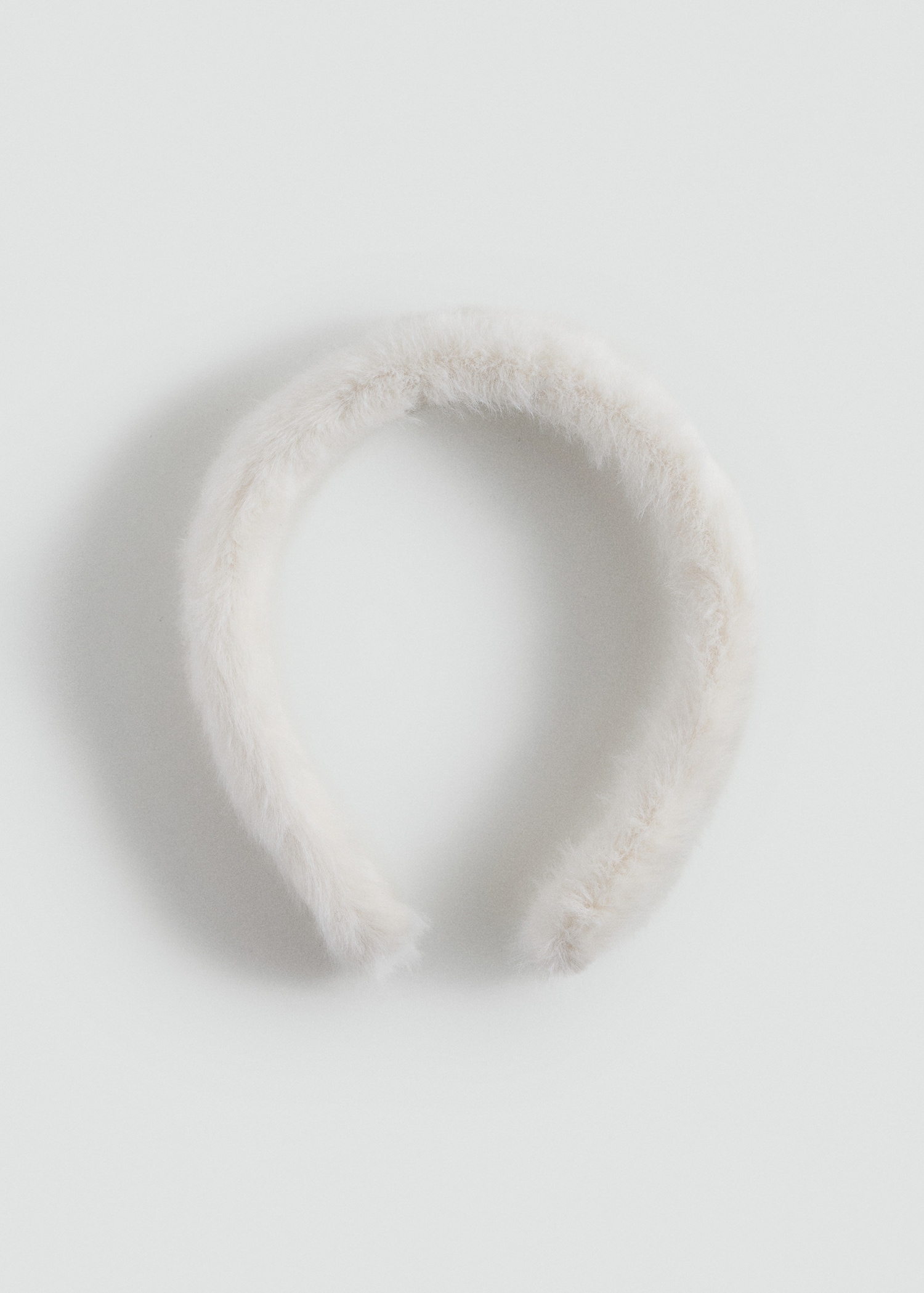 Fur detail hairband - Article without model