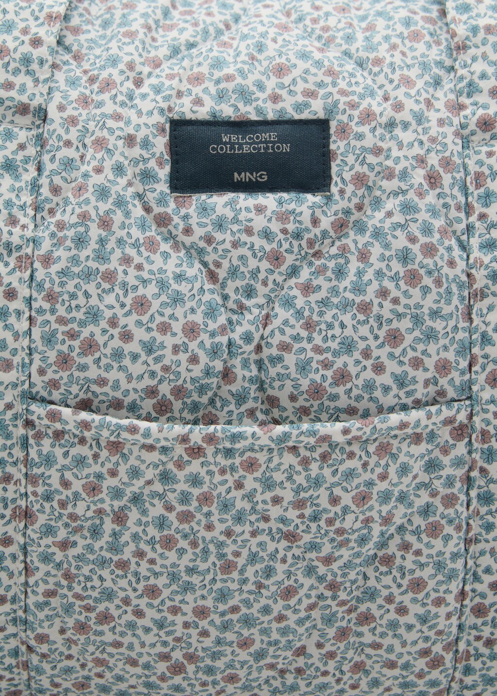 Maternity bag with flowers