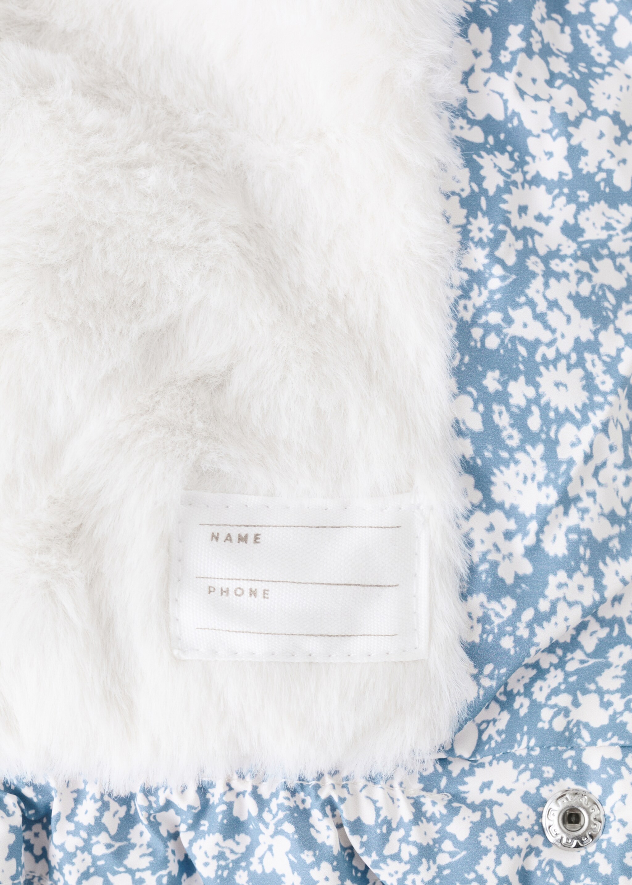 Anorak lirio - Details of the article 8, Sky Blue. Ref: 17083819-00.