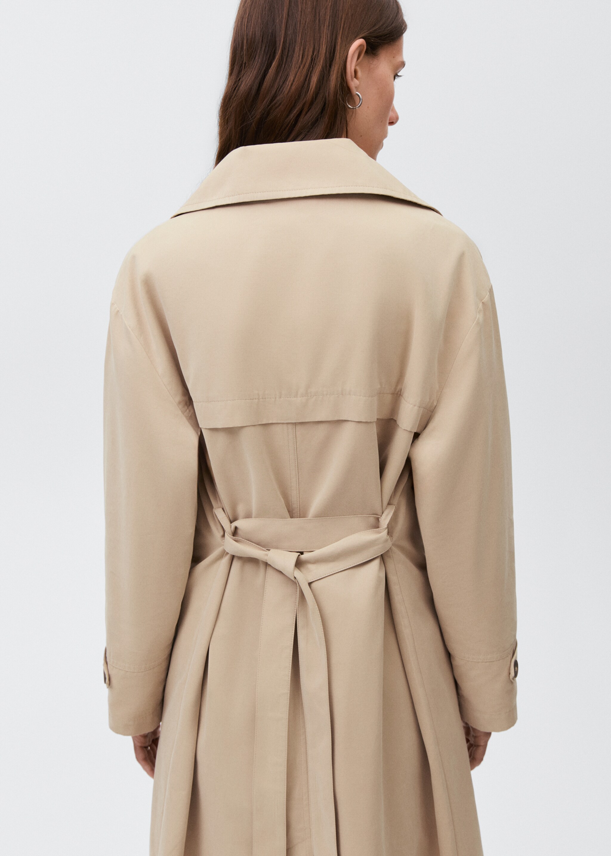 Classic trench coat with belt - Details of the article 6