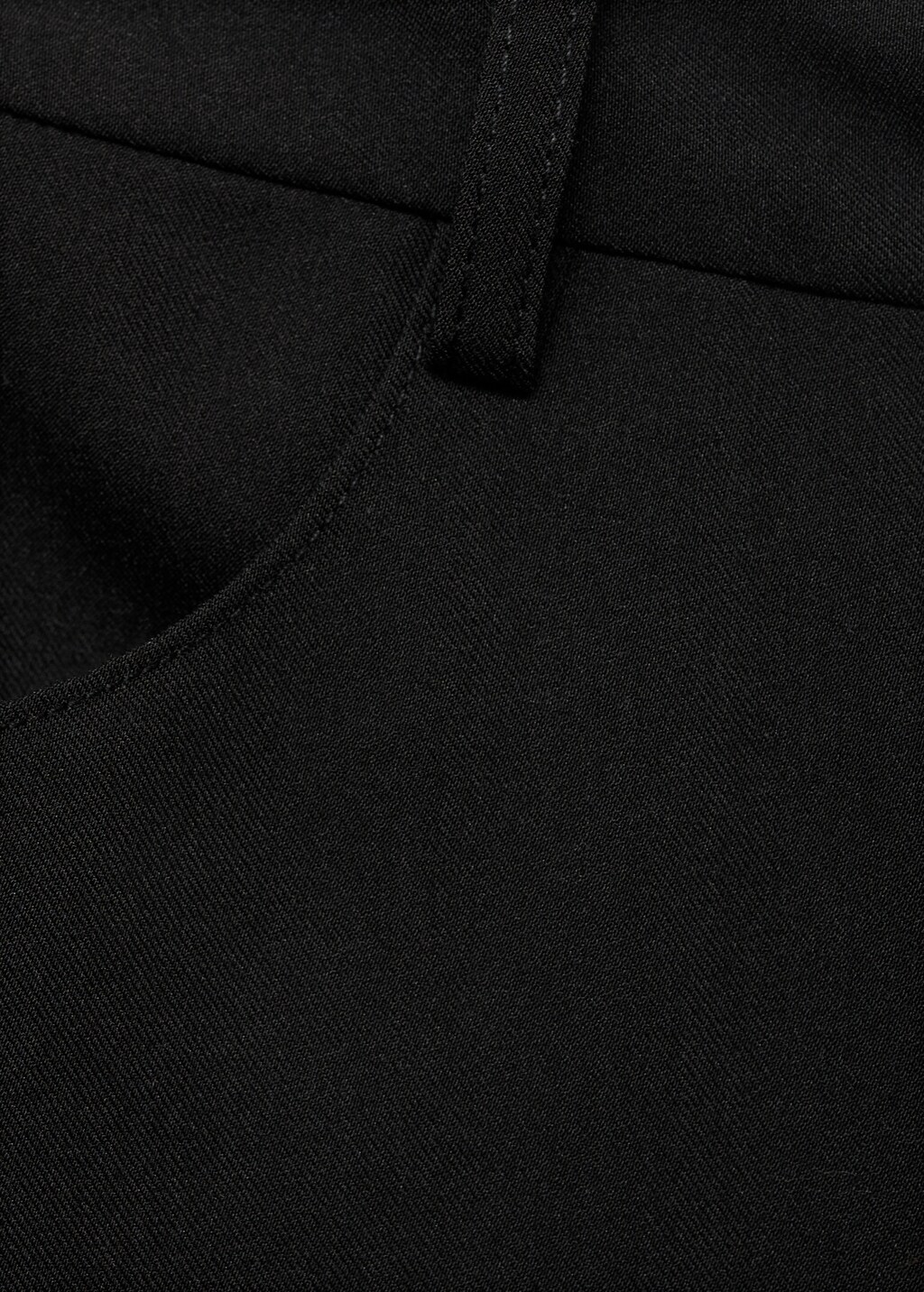 Long pencil skirt with opening