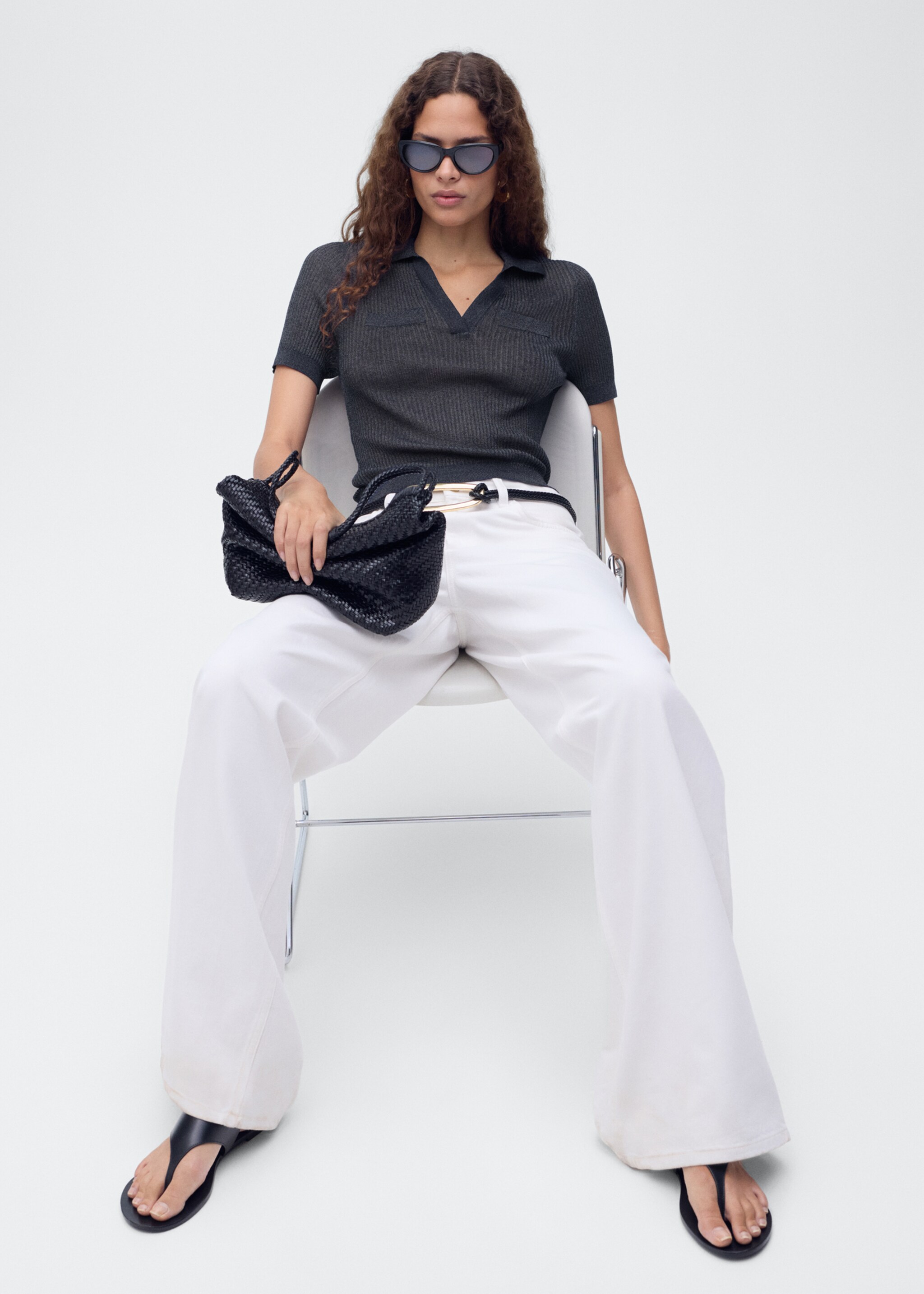 Lurex knitted V-neck sweater - Details of the article 2, Navy. Ref: 17084073-00.