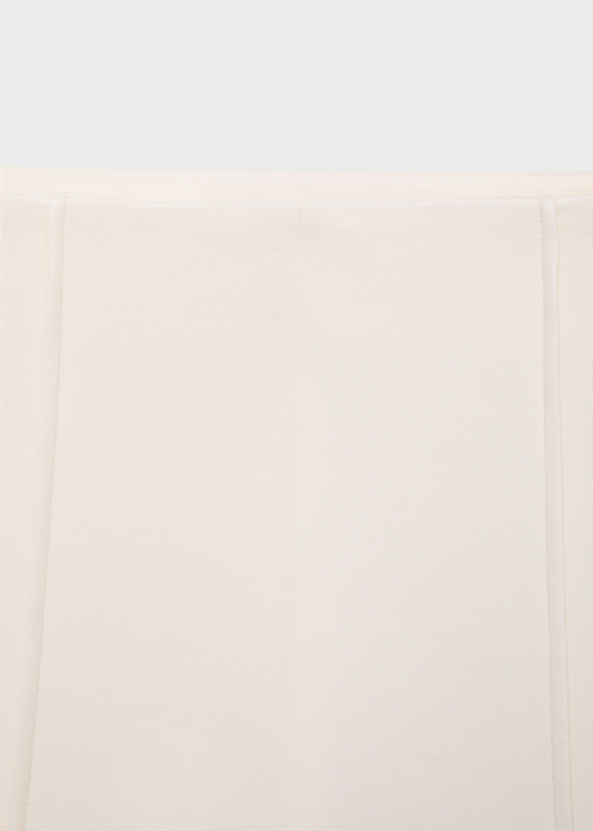 Cotton crop trousers - Details of the article 8, Ecru. Ref: 17084074-00.